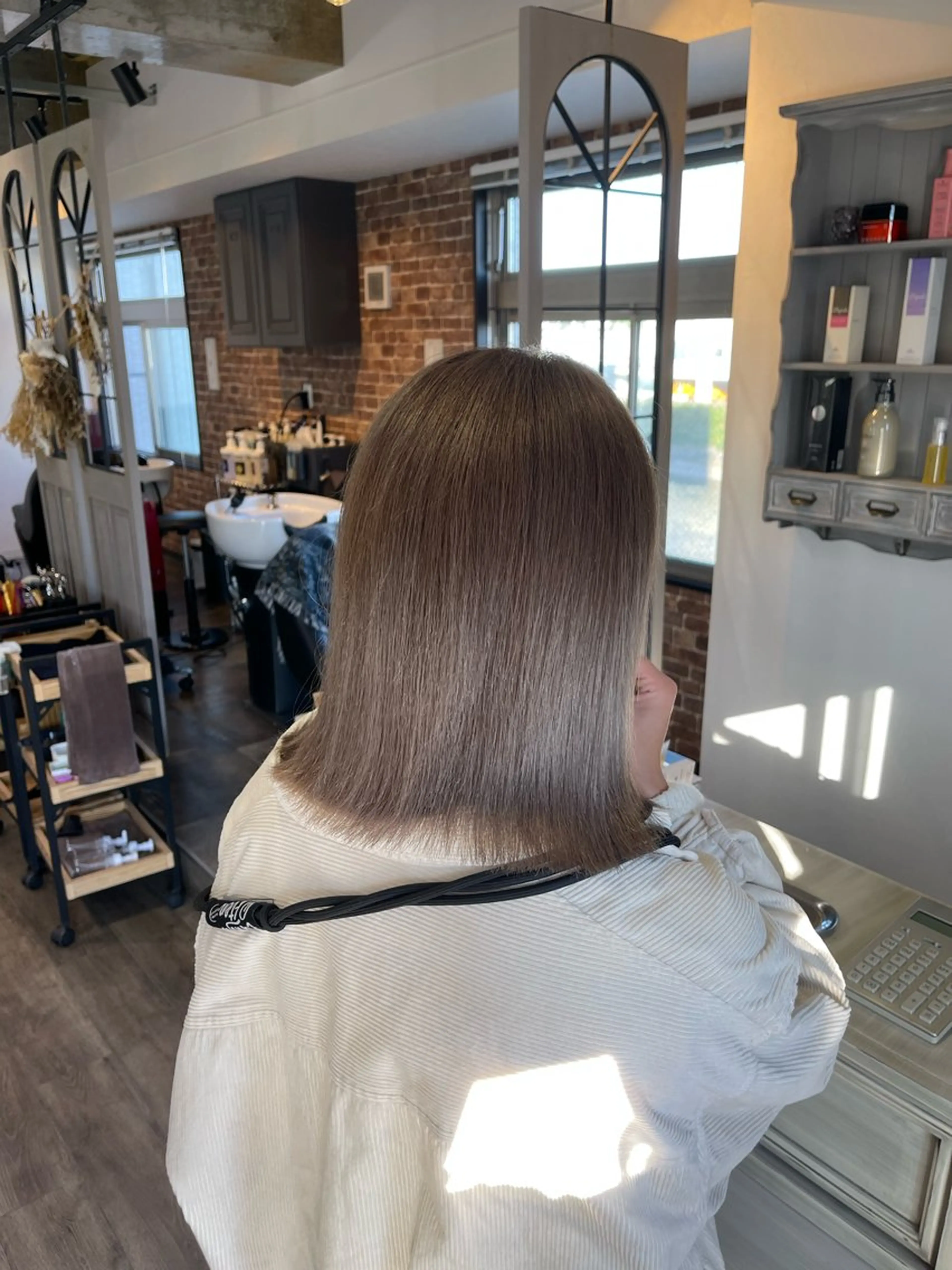 ミディアム カラー ヘアカラー Felice Erikaのヘアスタイル