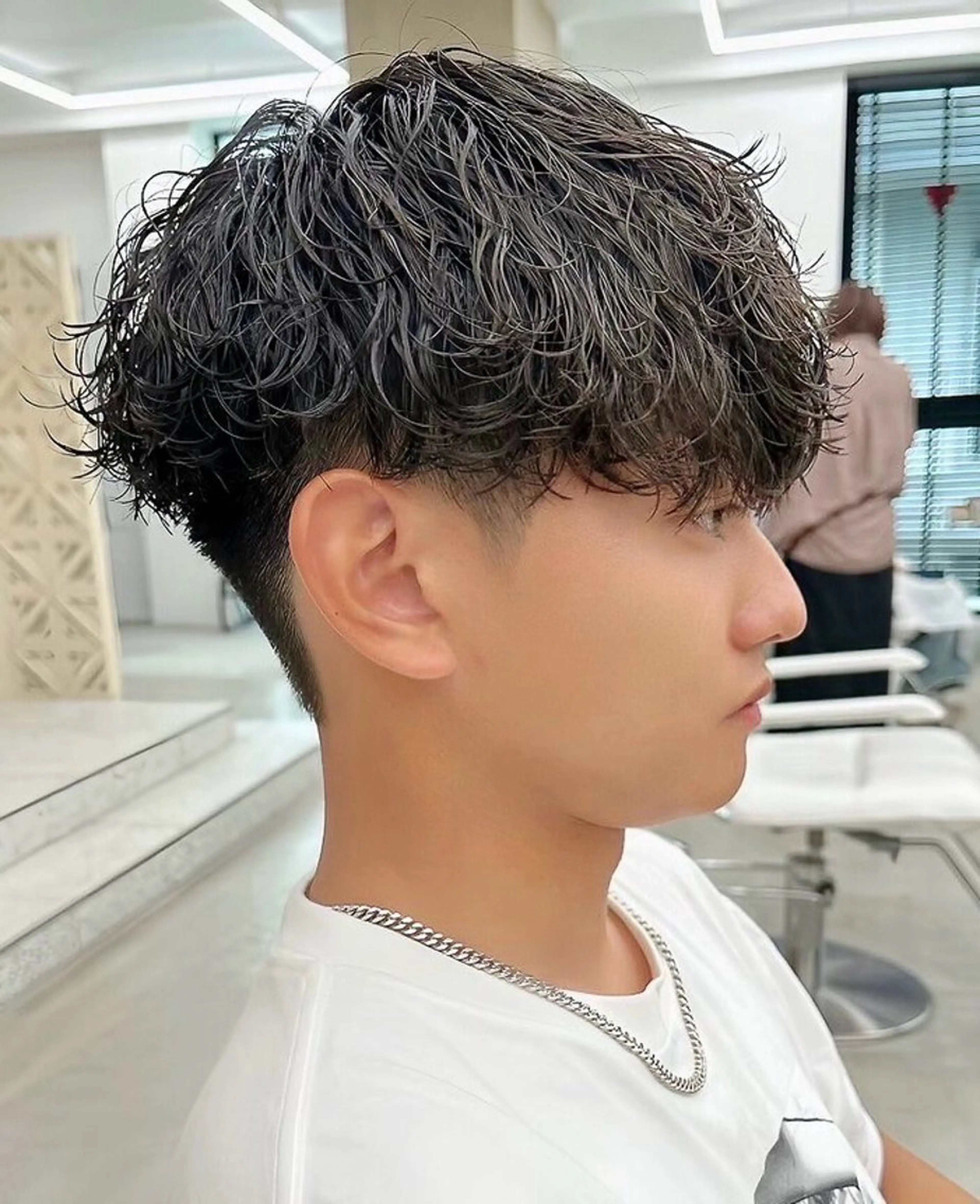 パーマ メンズ メンズパーマ 波巻きパーマ スパイラルパーマ メンズ特化🌀 山田玲亜のヘアスタイル