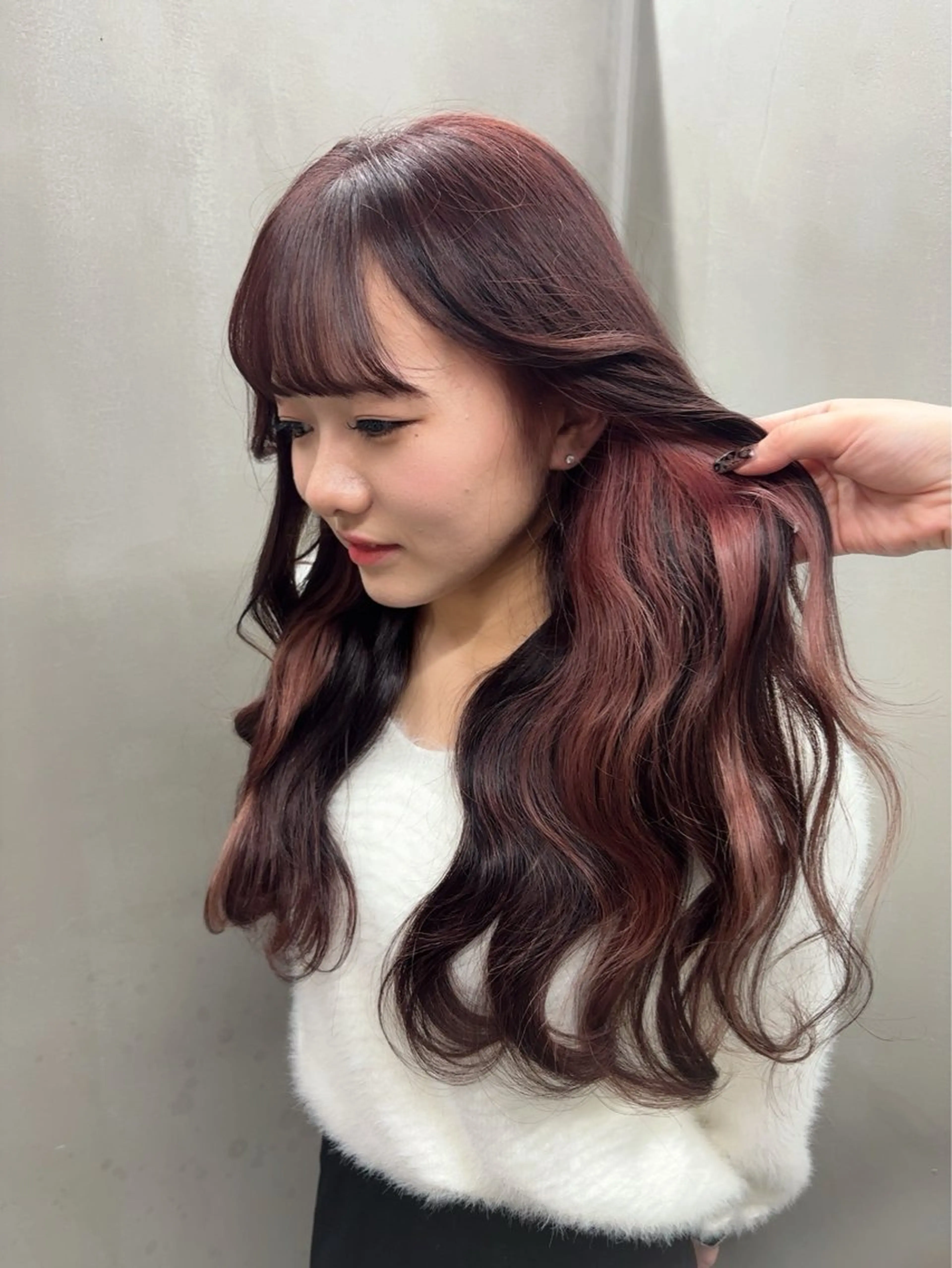 ロング ヘアカラー miloc naha ナナカのヘアスタイル