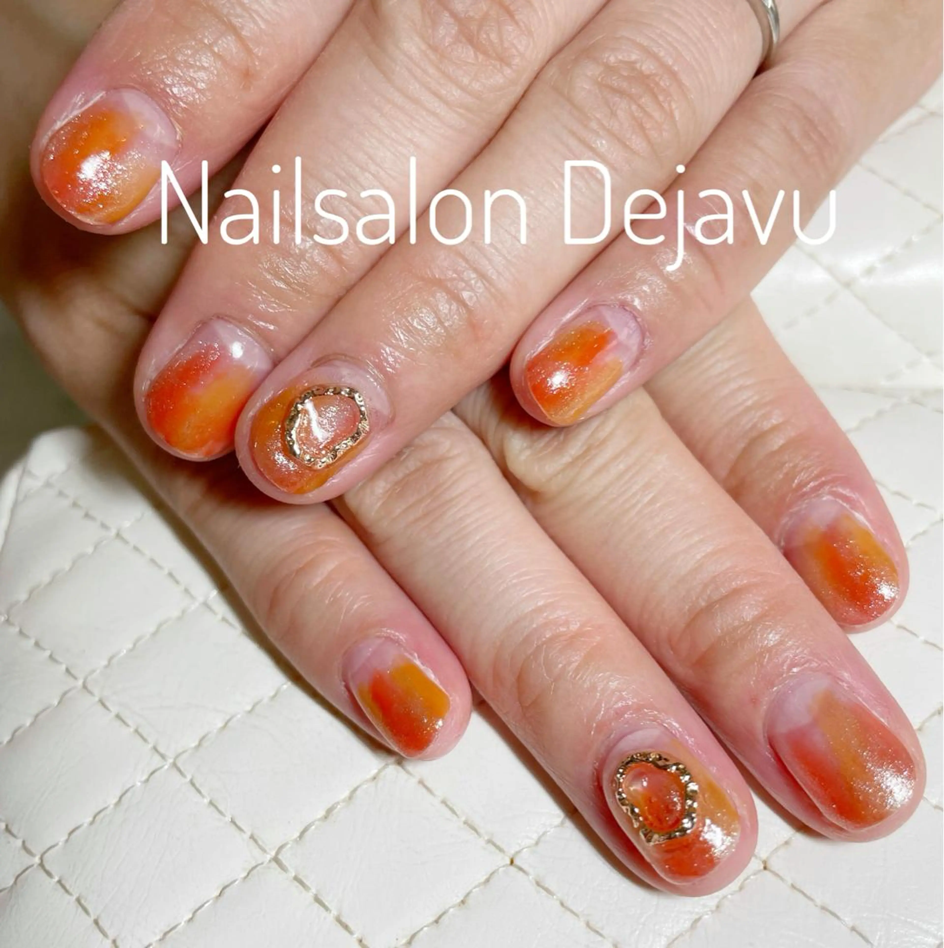 ネイル アートネイル グラデーション ニュアンスネイル ワンカラーネイル ハンドネイル Dejavu所属・Nail salon Dejavu 🌿のネイルデザイン