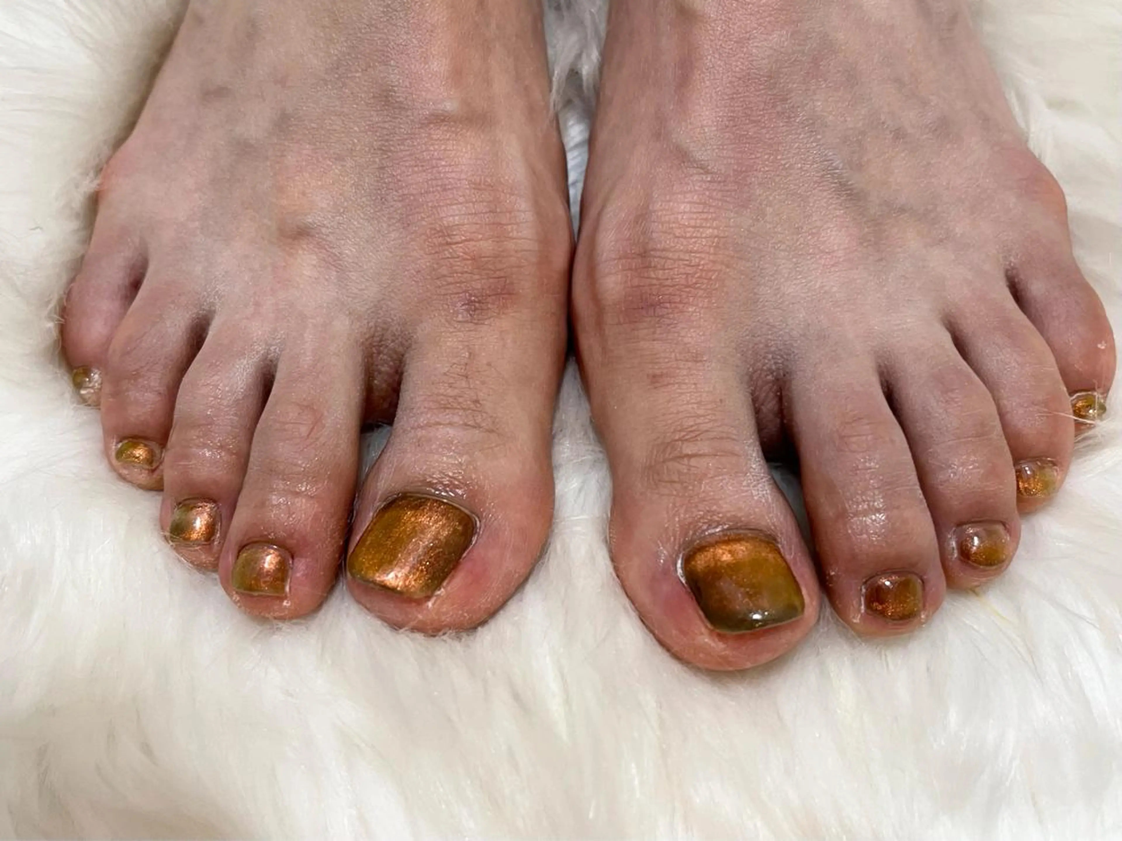 ネイル オーロラネイル フラワーネイル フットネイル フレンチネイル ジェルネイル フットネイル mogunail &blowのネイルデザイン