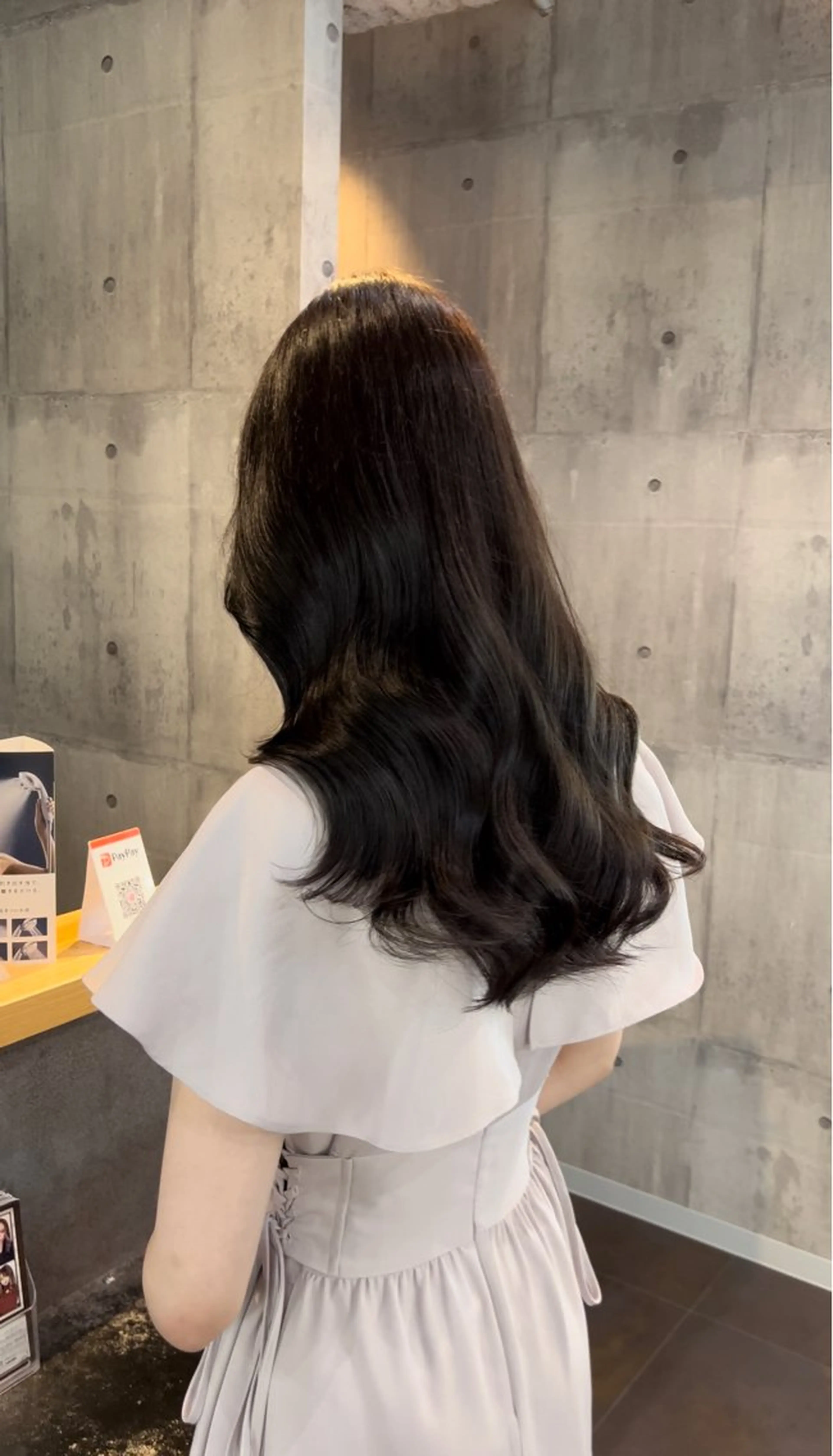 ロング 推し活に可愛く艶モテ カラー/巻きキョウコのヘアスタイル