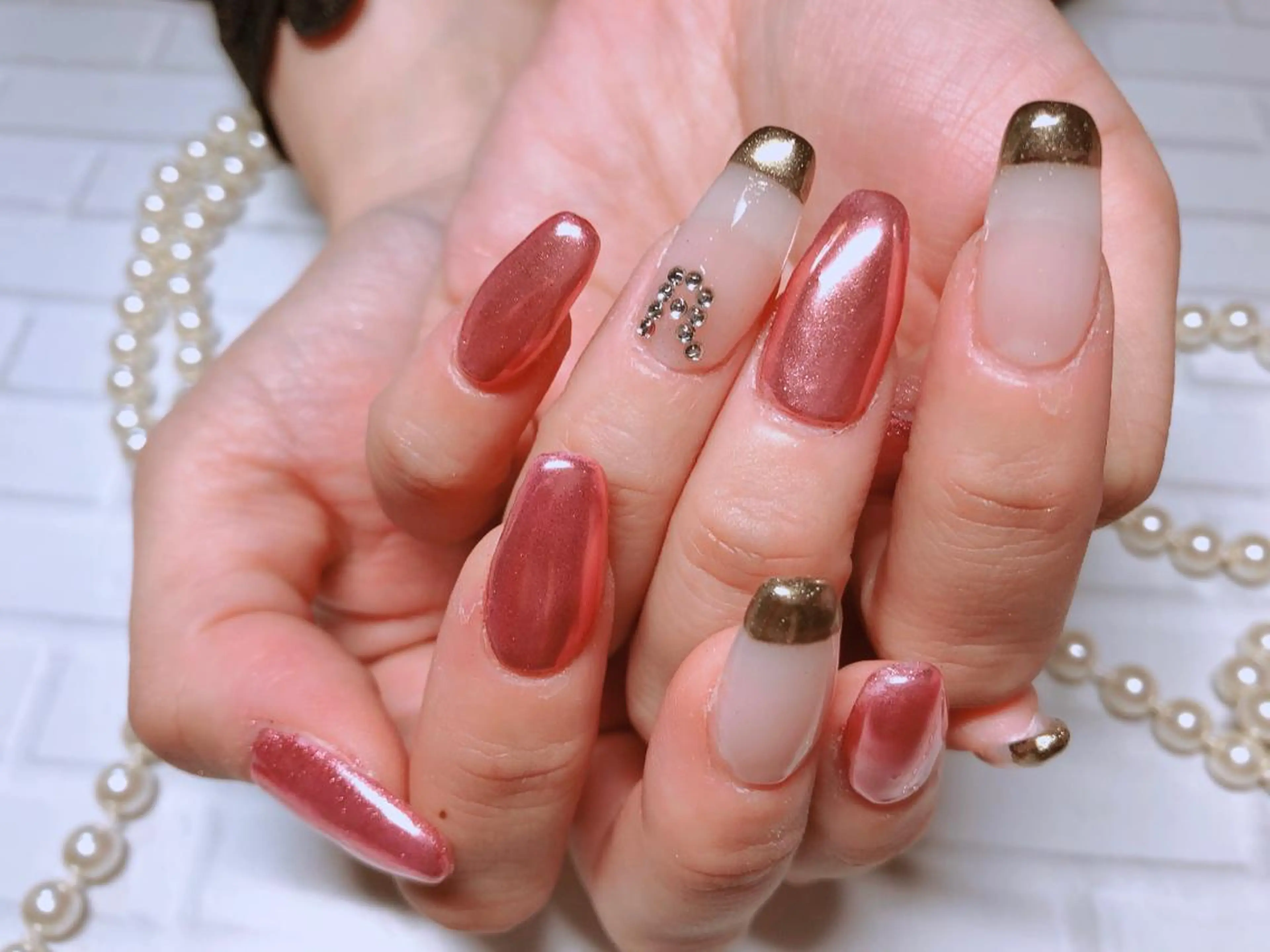 ネイル ミラーネイル ハンドネイル ハンドケア ネイルサロン HARRYS所属・ネイル･脱毛サロン HARRYSのエステ・リラクイメージ