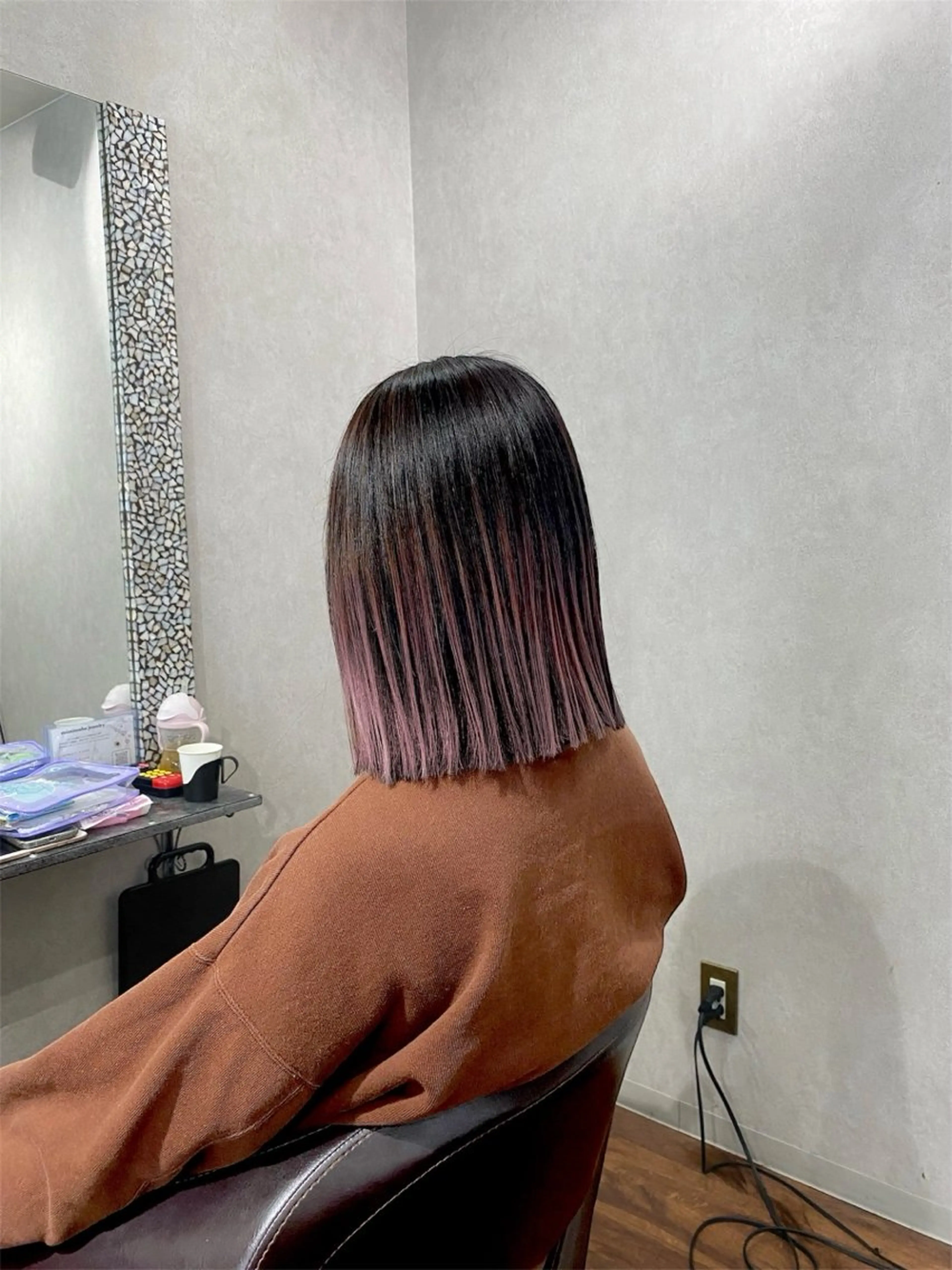 ミディアム カット ヘアカラー ＳＨＩ ＺＵのヘアスタイル