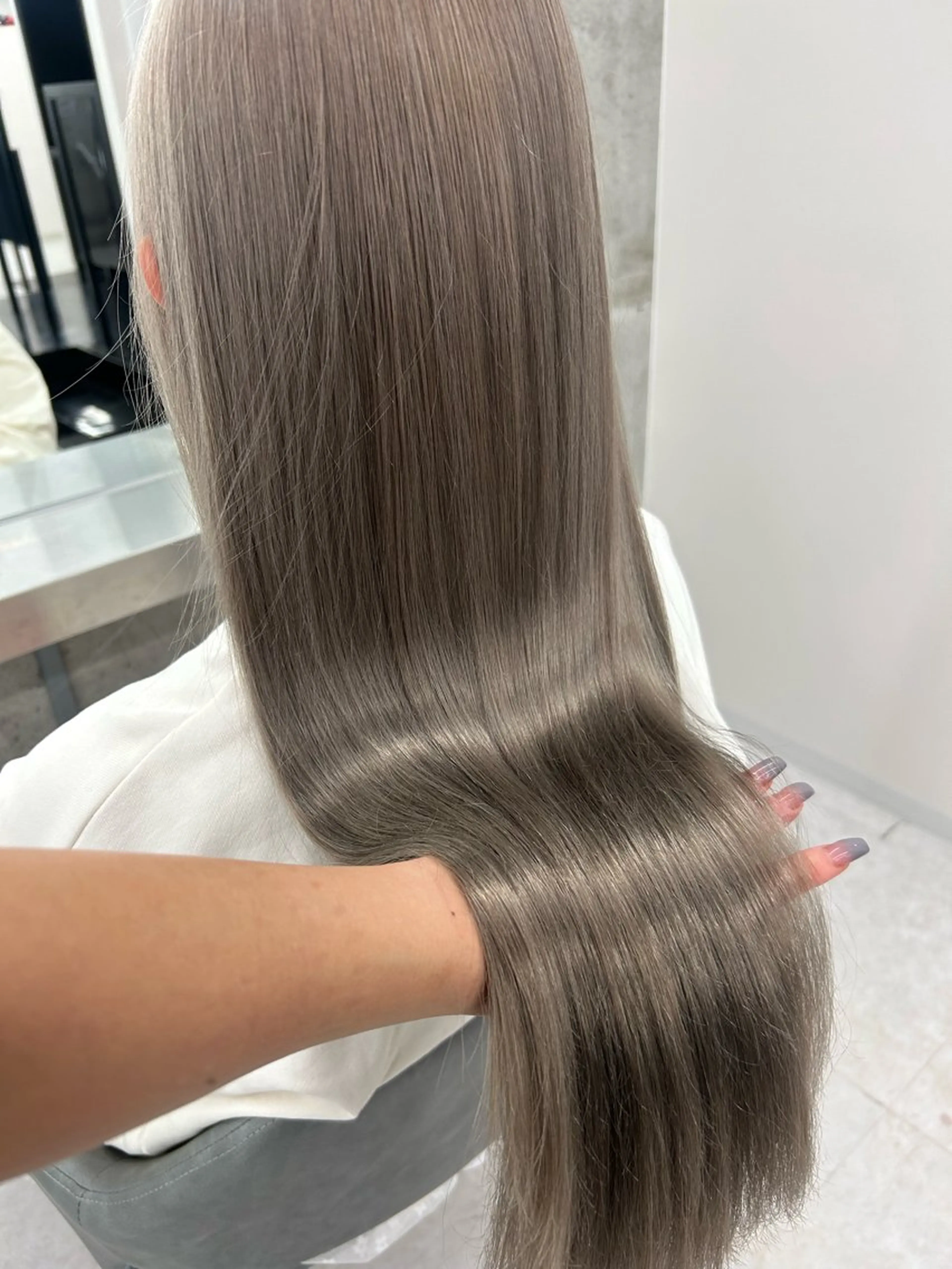 ロング カラー ヘアカラー カラー/エクステ 🤍ルナのヘアスタイル