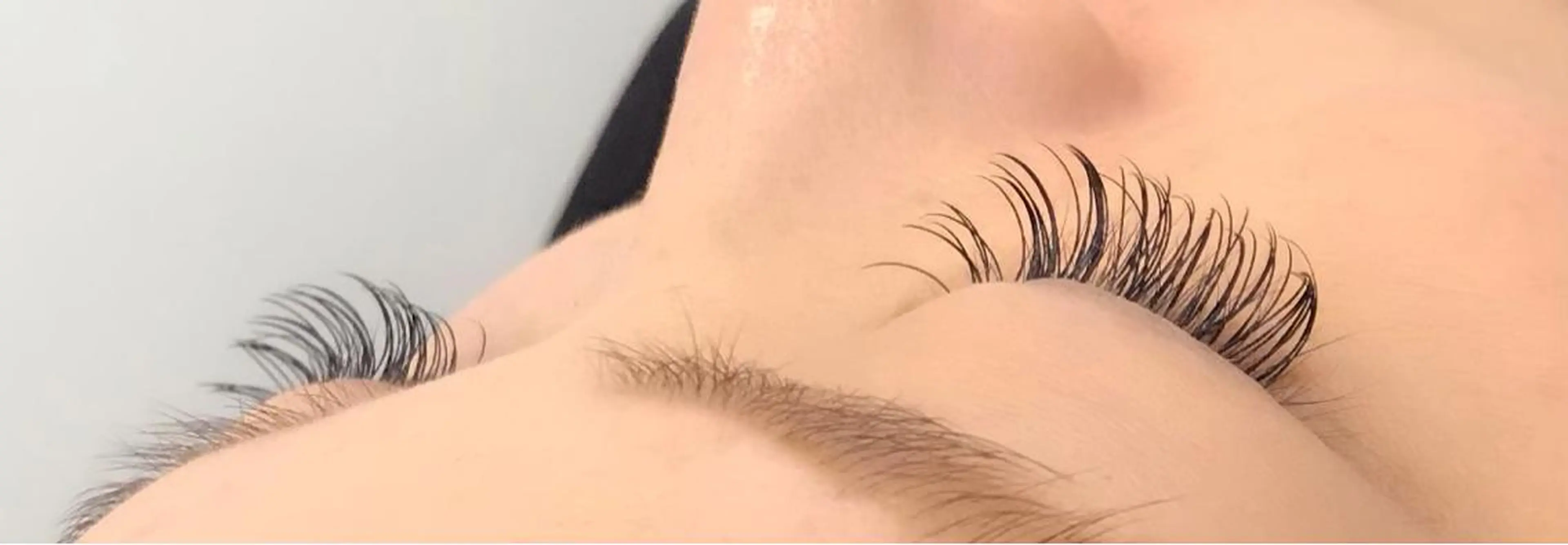 マツエク・マツパ 岡田詩織 MODE Ks松原店のヘアスタイル