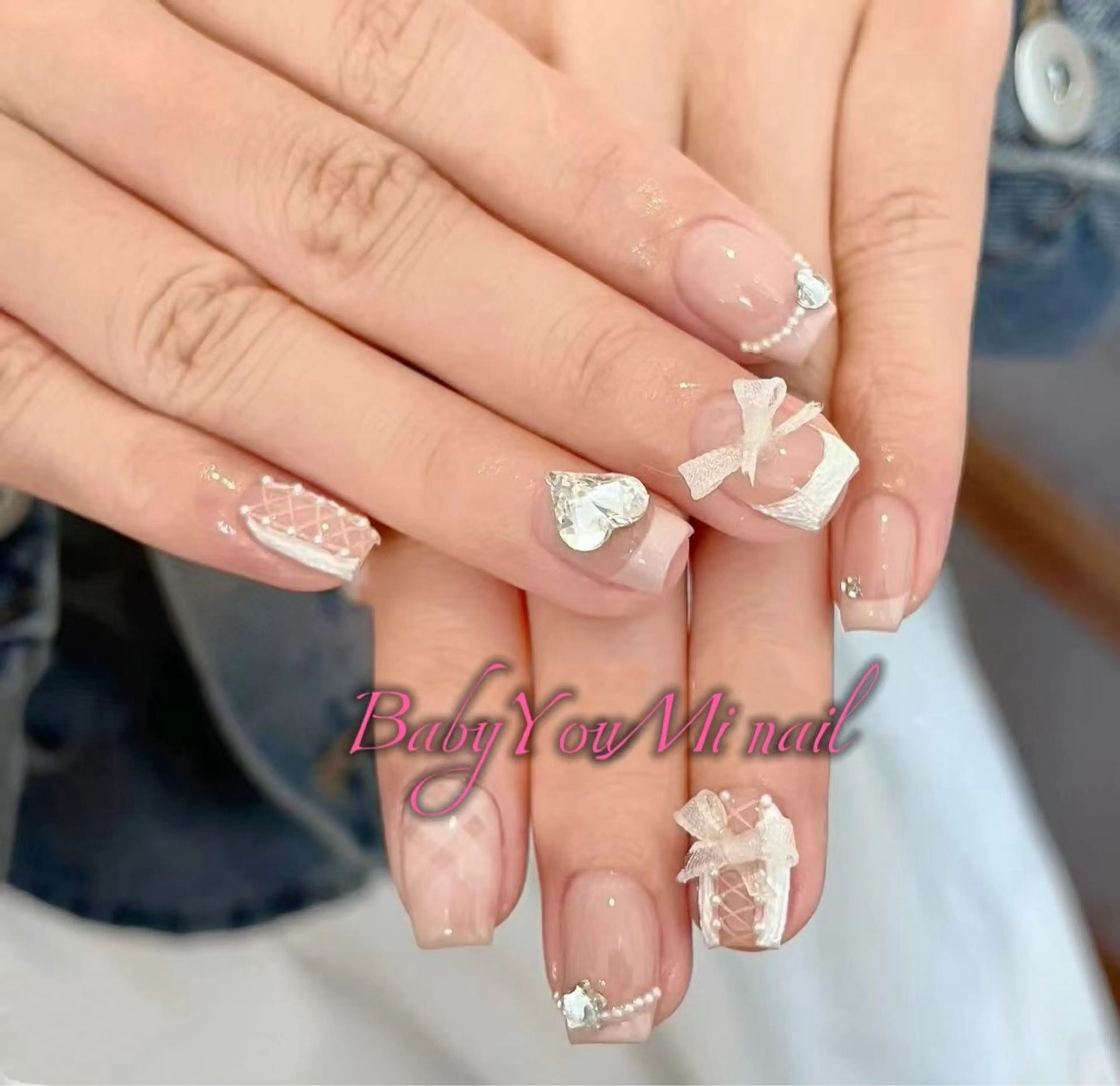 ネイル オーロラネイル フラワーネイル フットネイル フレンチネイル ジェルネイル ハンドネイル 相沢 さやかのネイルデザイン