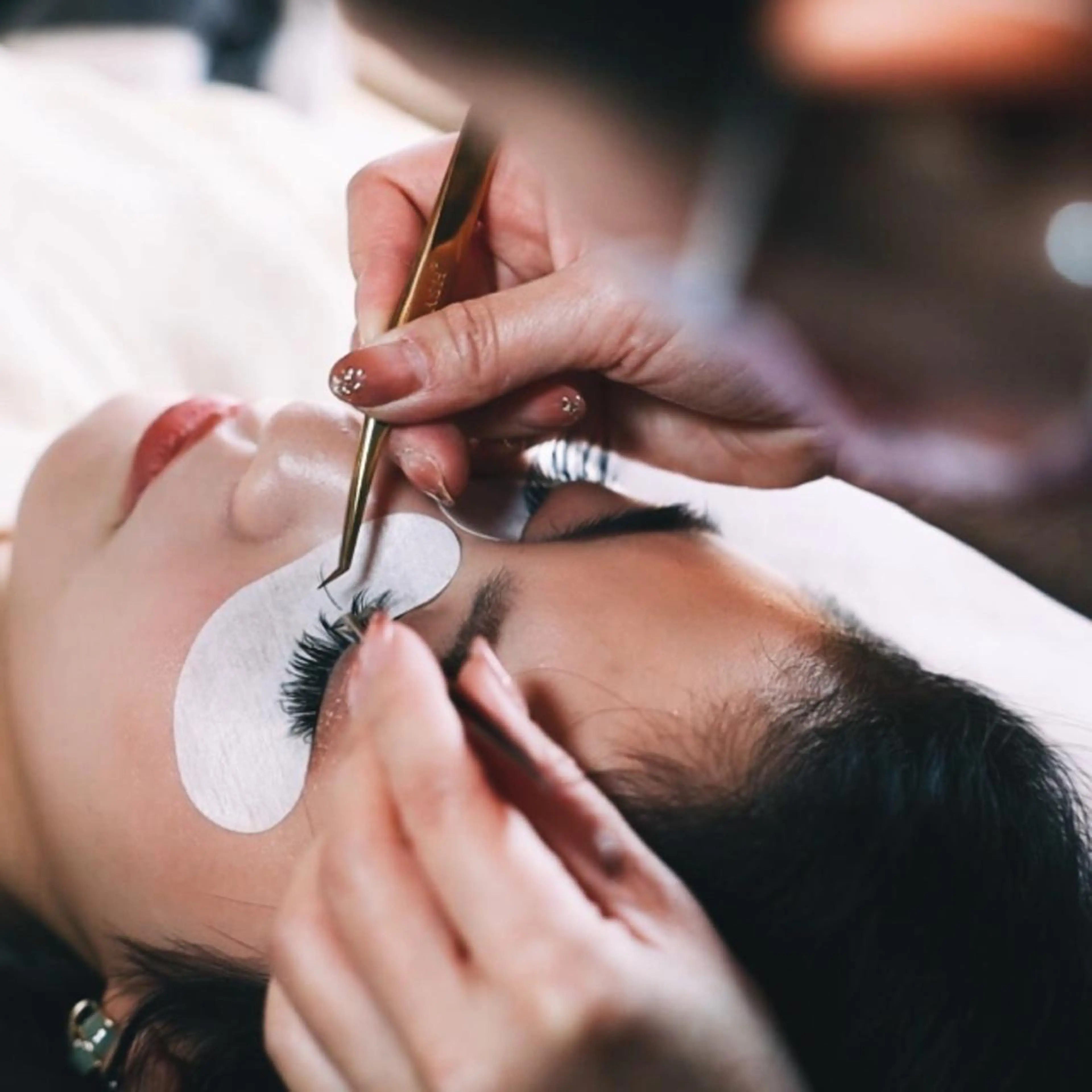 シングルラッシュフラットマット80本　ポリュームラッシュは＋500円　LEDグル-希望の方は2200円追加になります。の写真