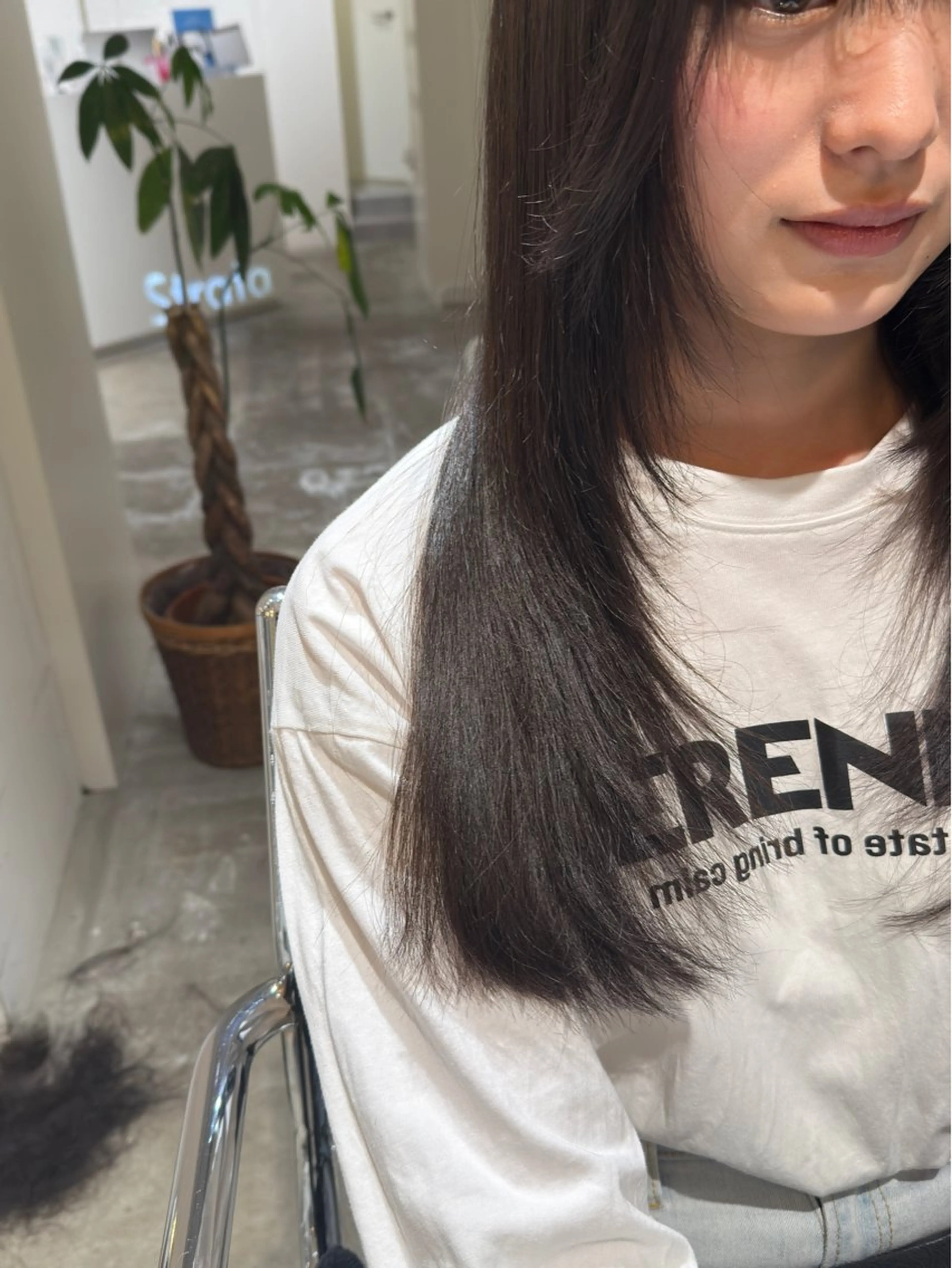 セミロング レイヤーカット 新城 駿之介のヘアスタイル