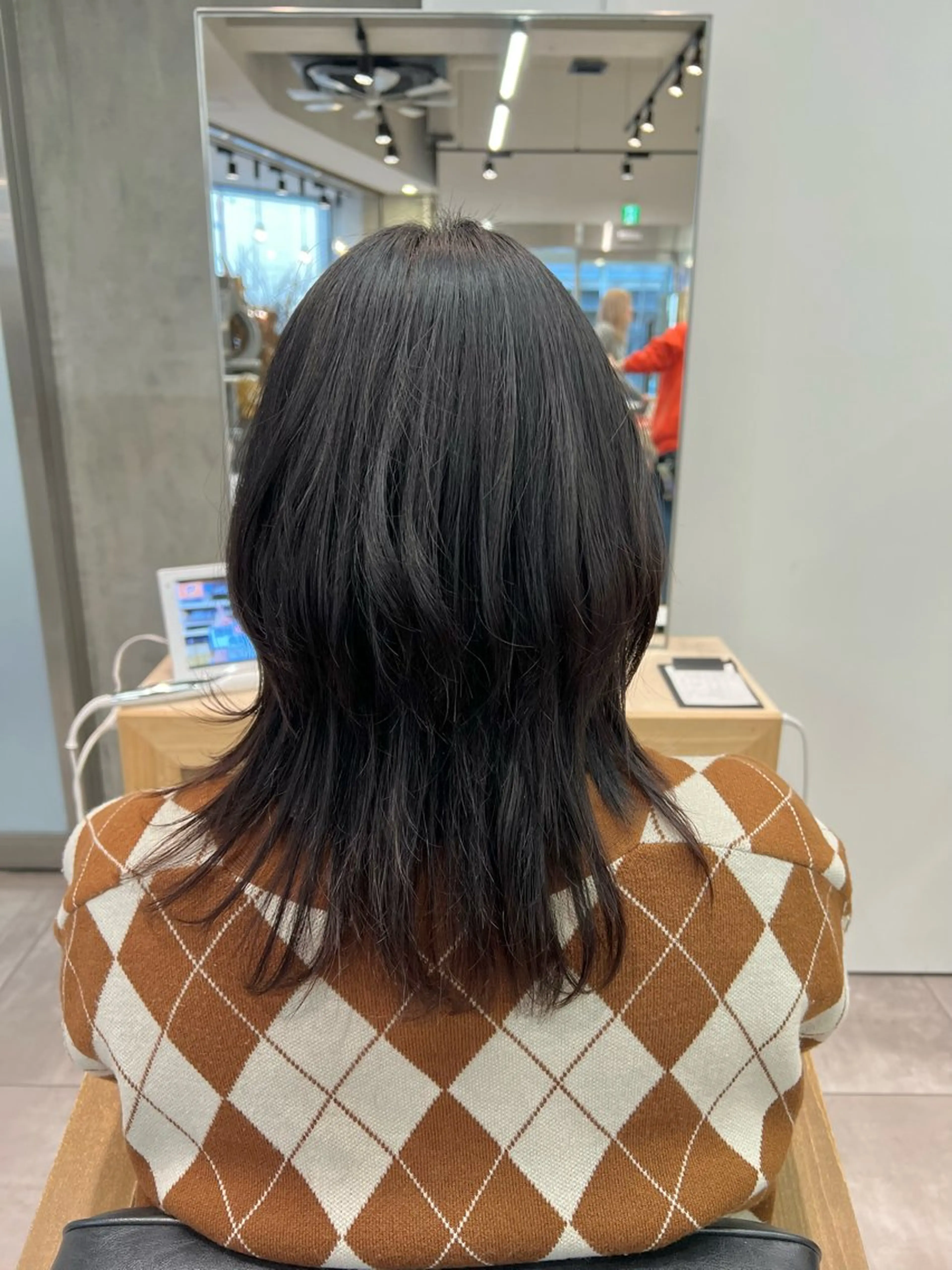 セミロング 🌞レイヤー×カラー 前川那津美🌞のヘアスタイル