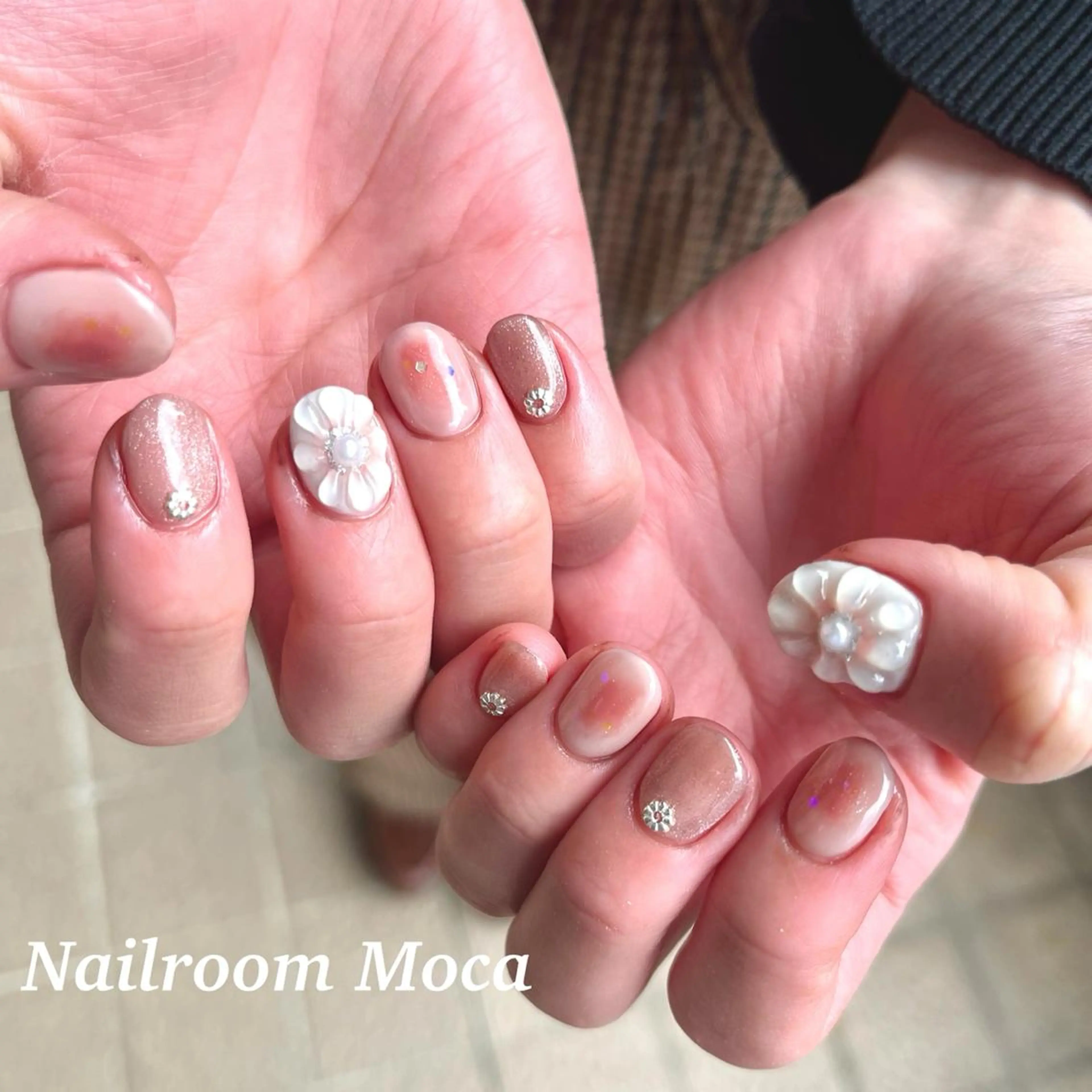 ネイル Nailroom Mocaのネイルデザイン