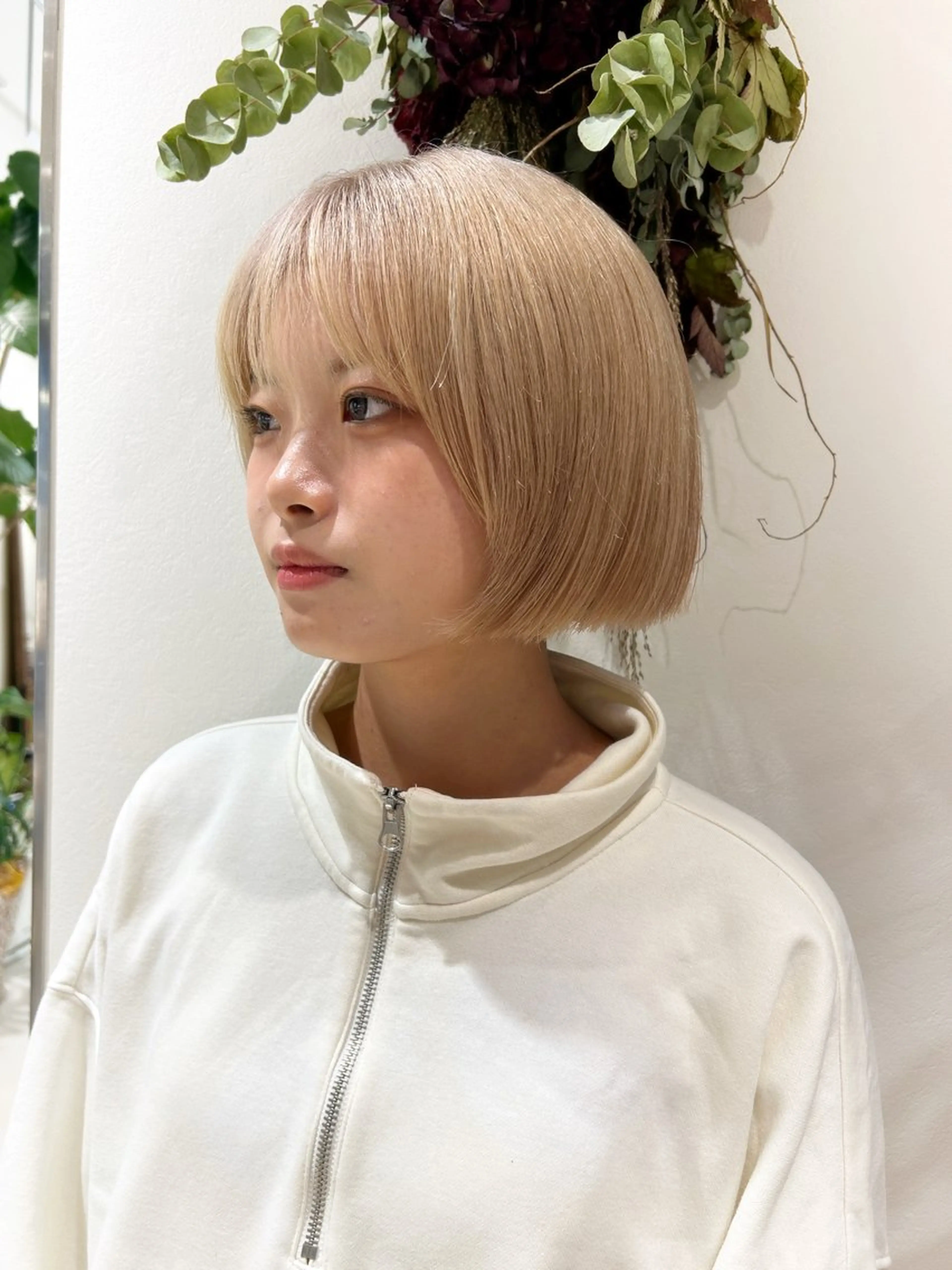 ショート カラー カット ヘアカラー トリートメント ハイトーン/エクステ /🎀YUINA🎀のヘアスタイル