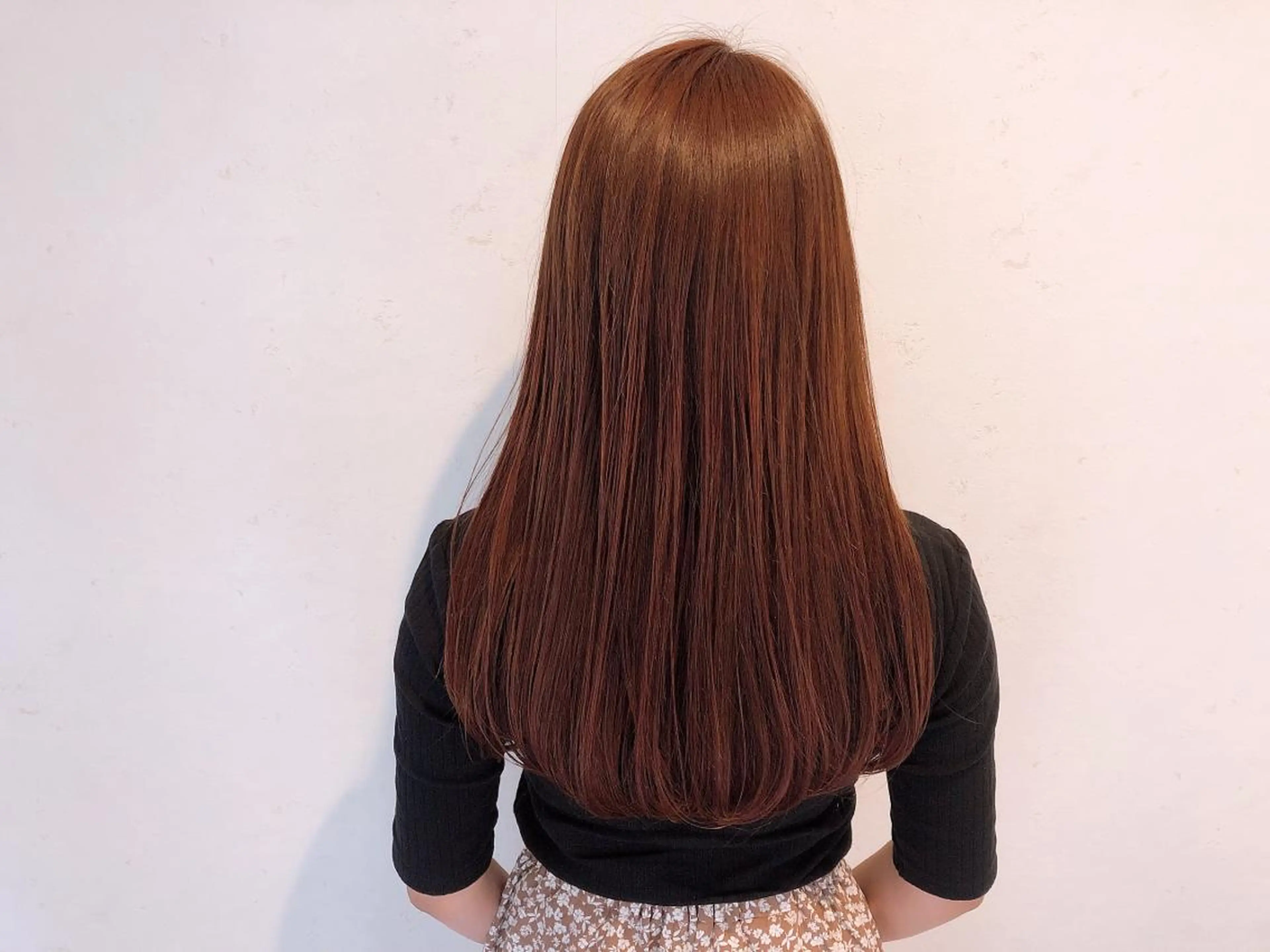 ロング カラー 伊藤 さやかのヘアスタイル