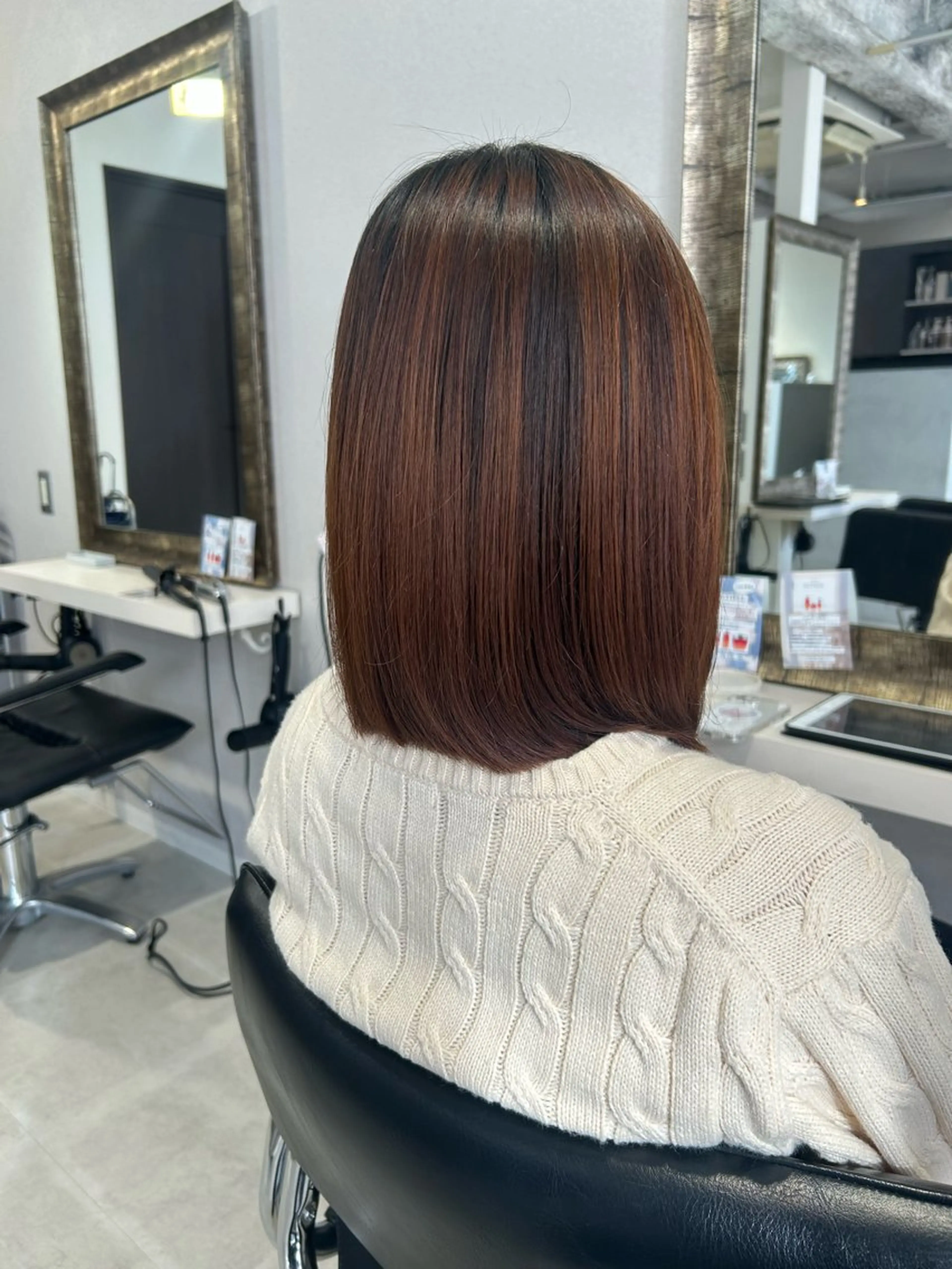 ミディアム やさかわ ももかのヘアスタイル