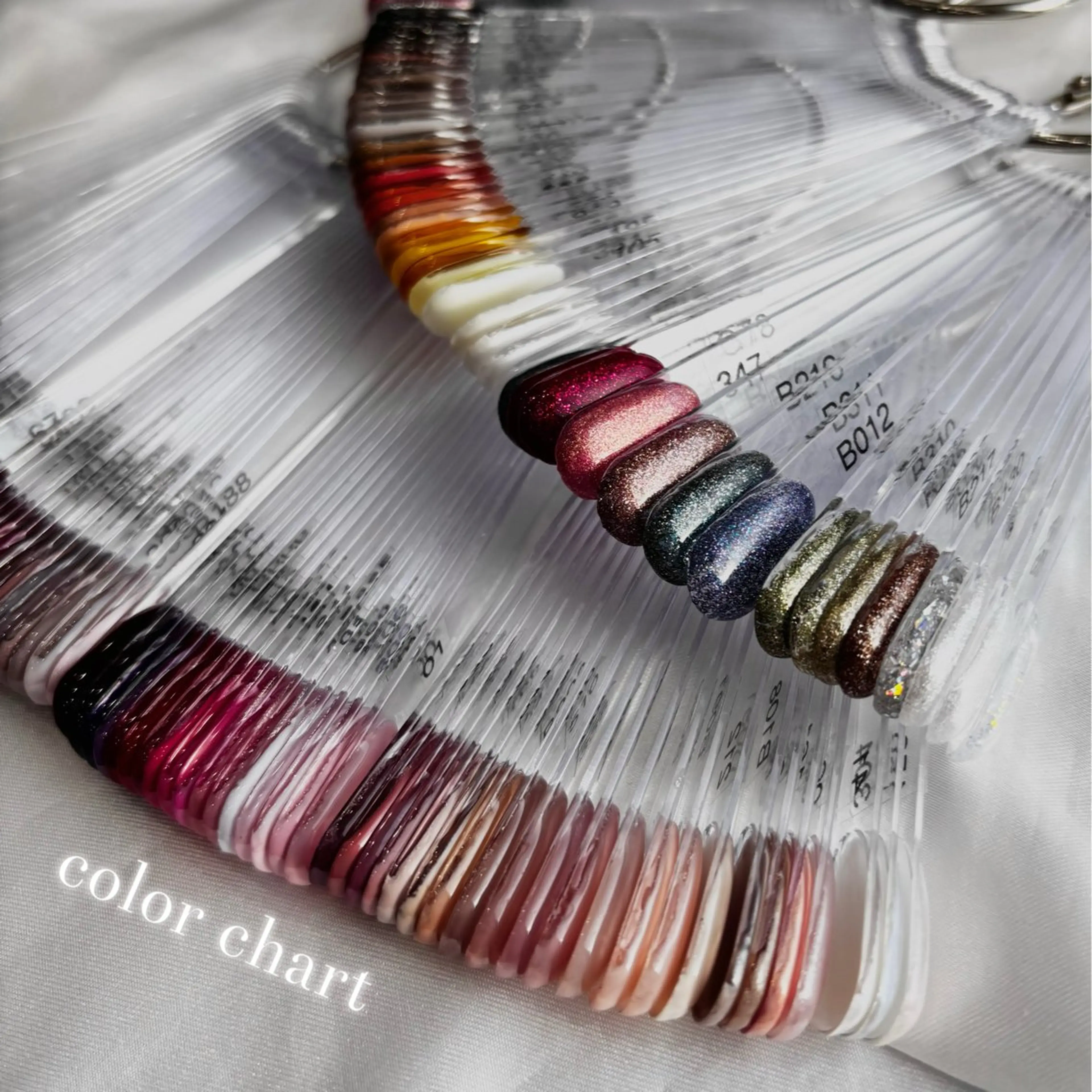 ネイル アートネイル キラキラネイル 韓国ネイル マグネットネイル ワンホンネイル ハンドネイル FIRSTCLASS KAYOのネイルデザイン