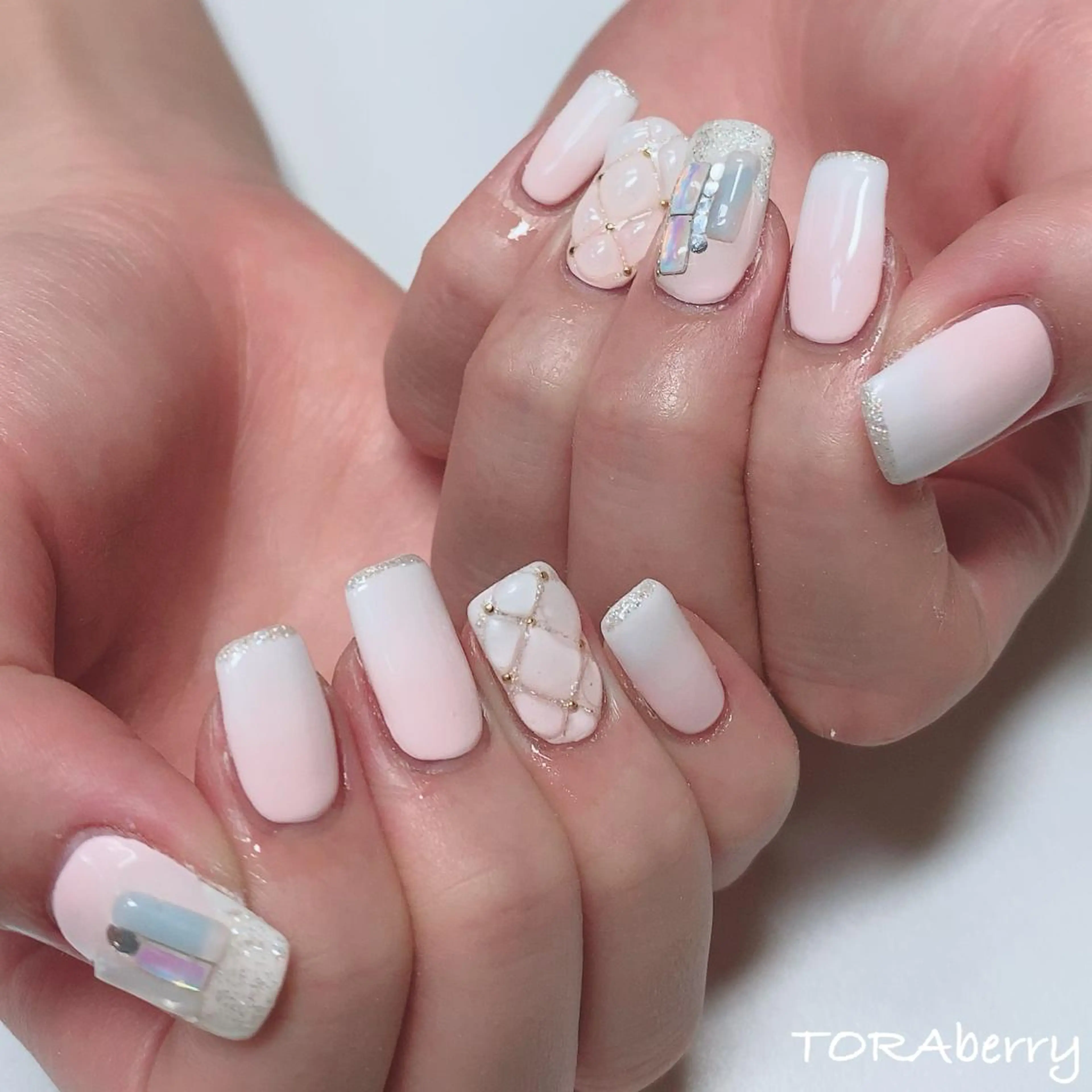 ネイル ハンドネイル ネイリスト なつみのネイルデザイン