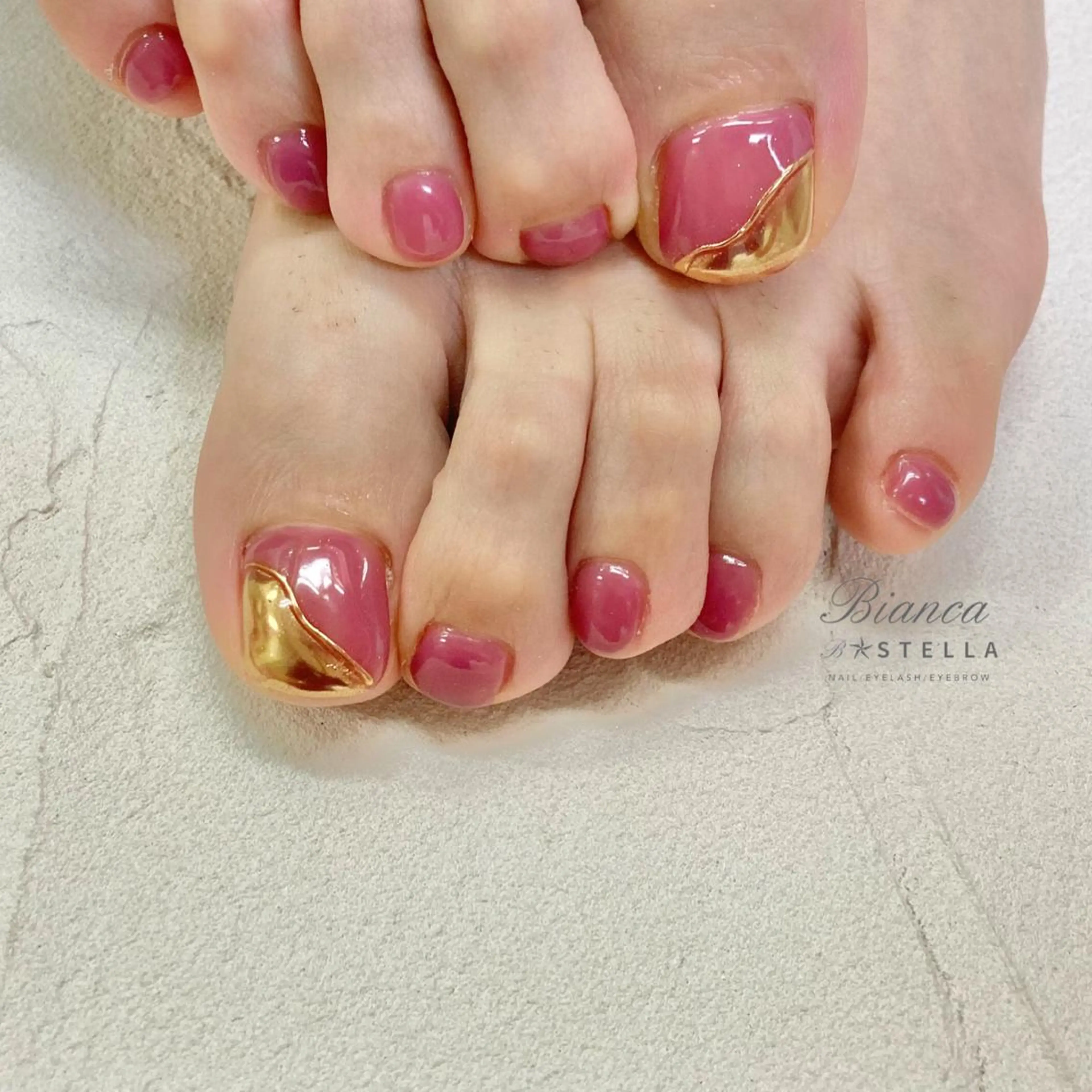 ネイル フットネイル 松本 実咲のネイルデザイン