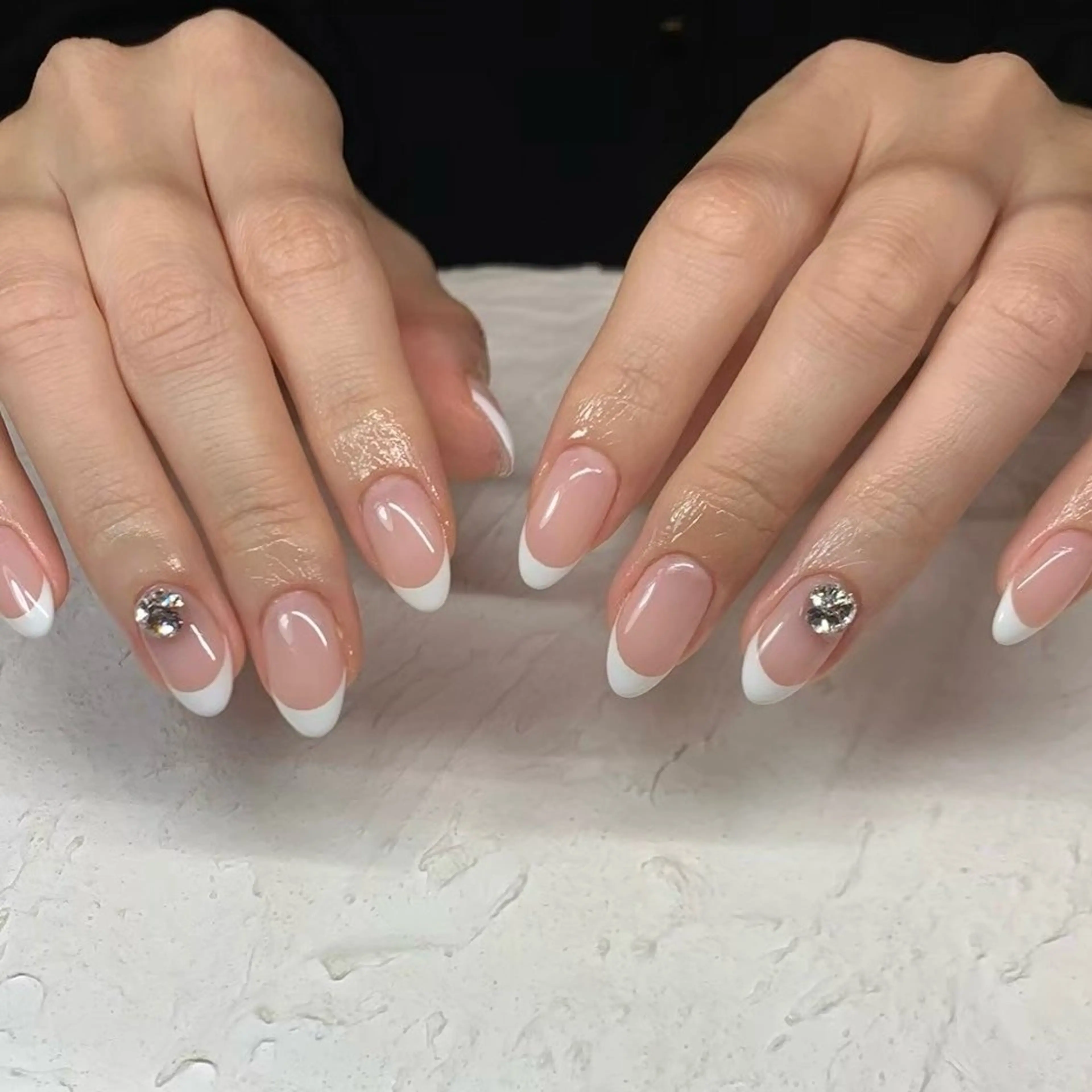 ネイル フレンチネイル LACHIC所属・LACHIC NOZOMIのネイルデザイン