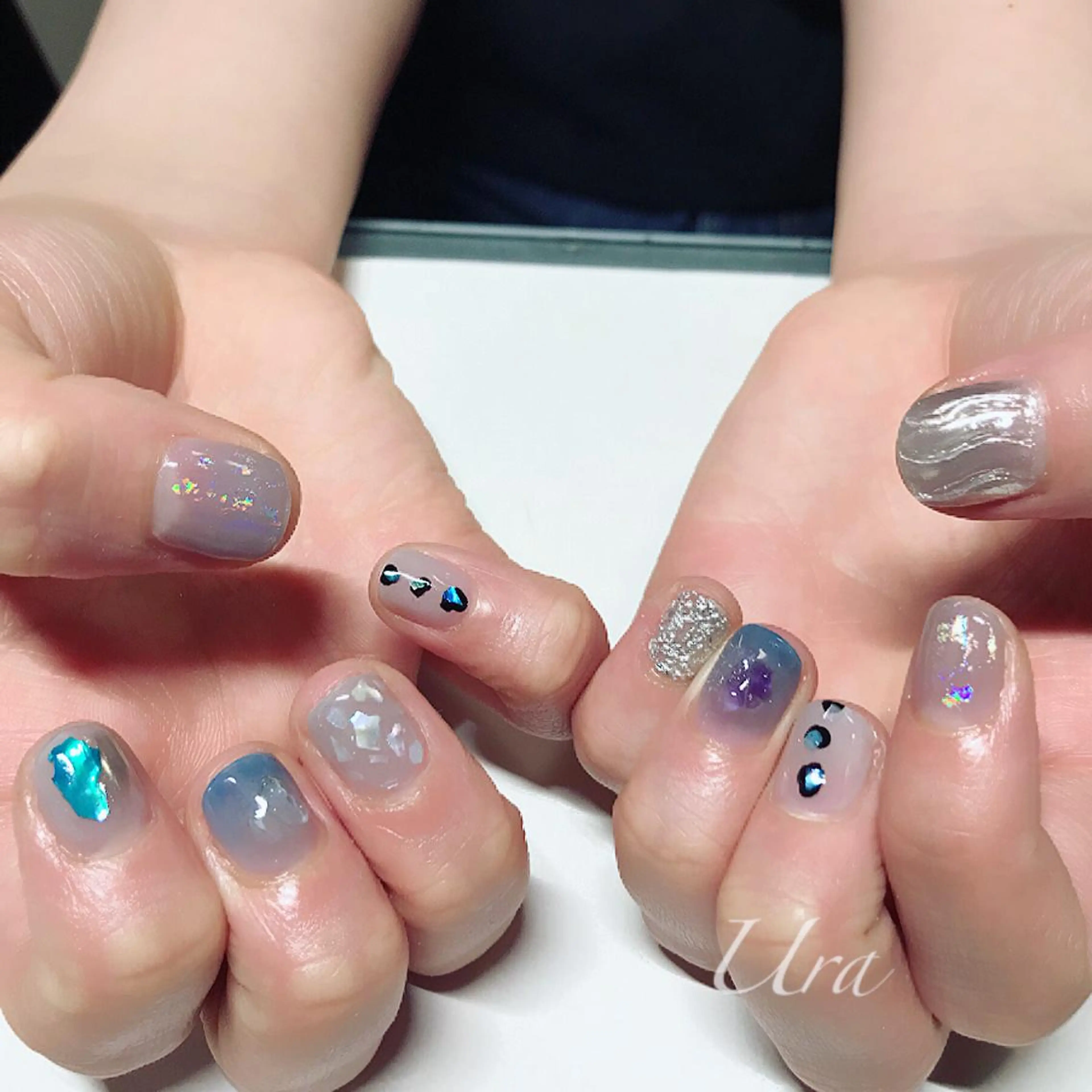 ネイル UrakoNail 《nail》のネイルデザイン