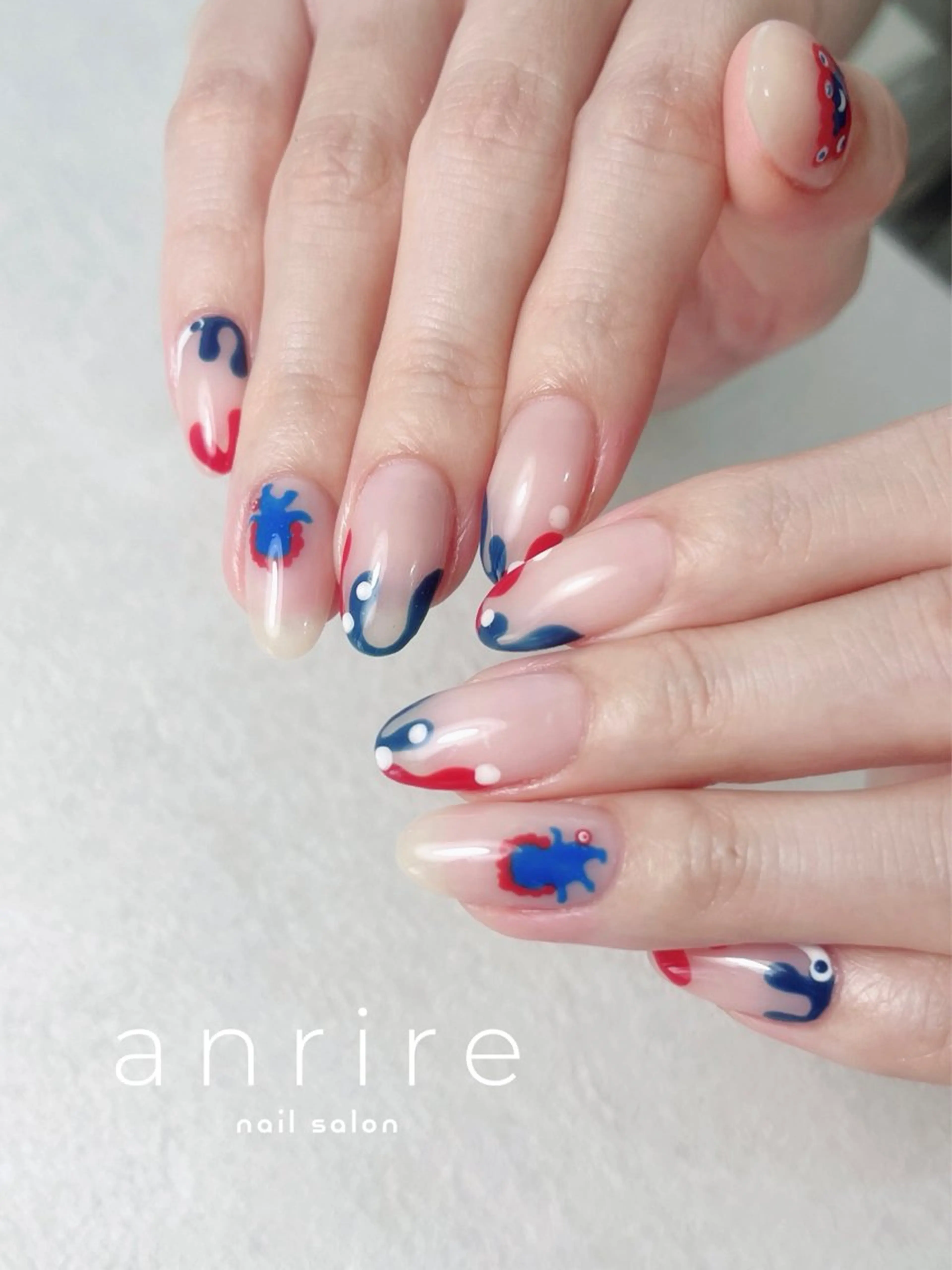 ネイル ブルー ジェルネイル パラジェル 赤色 夏ネイル ハンドネイル nailsalon anrireのネイルデザイン