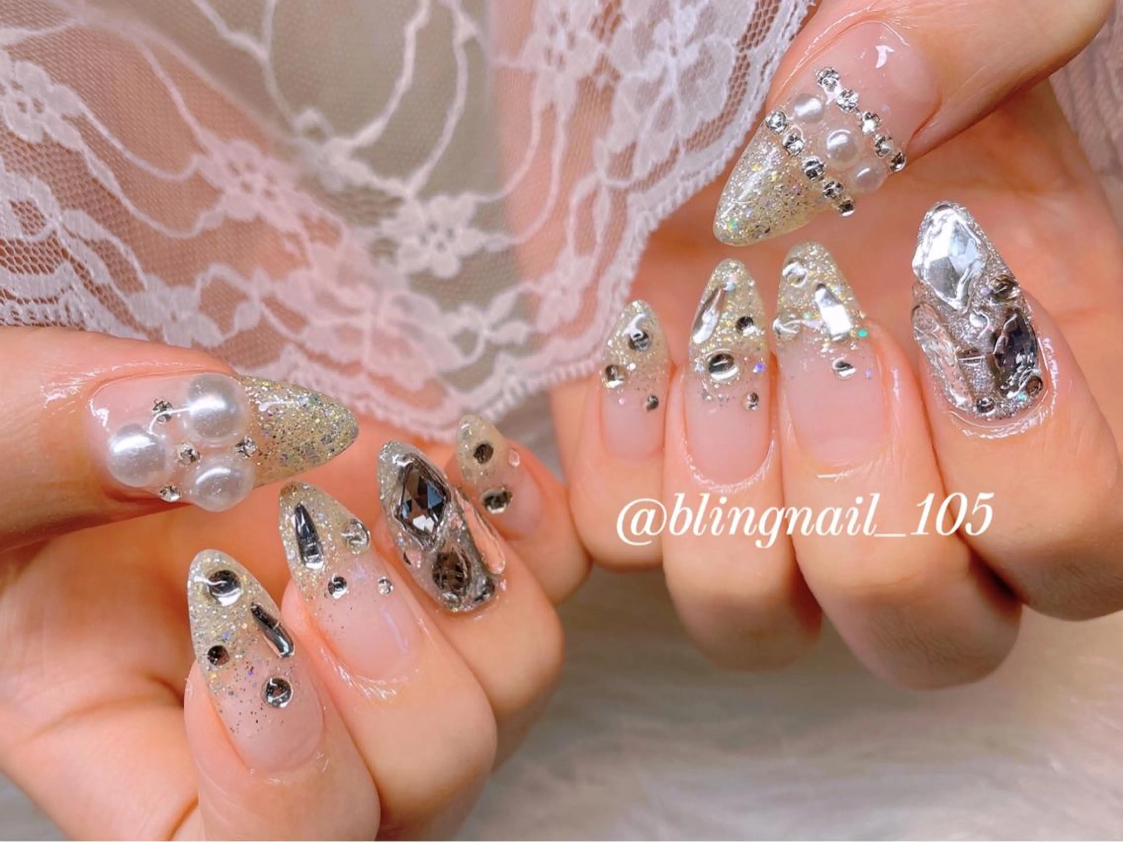 ネイル 23時まで❤︎韓国、 ワンホンネイルのネイルデザイン