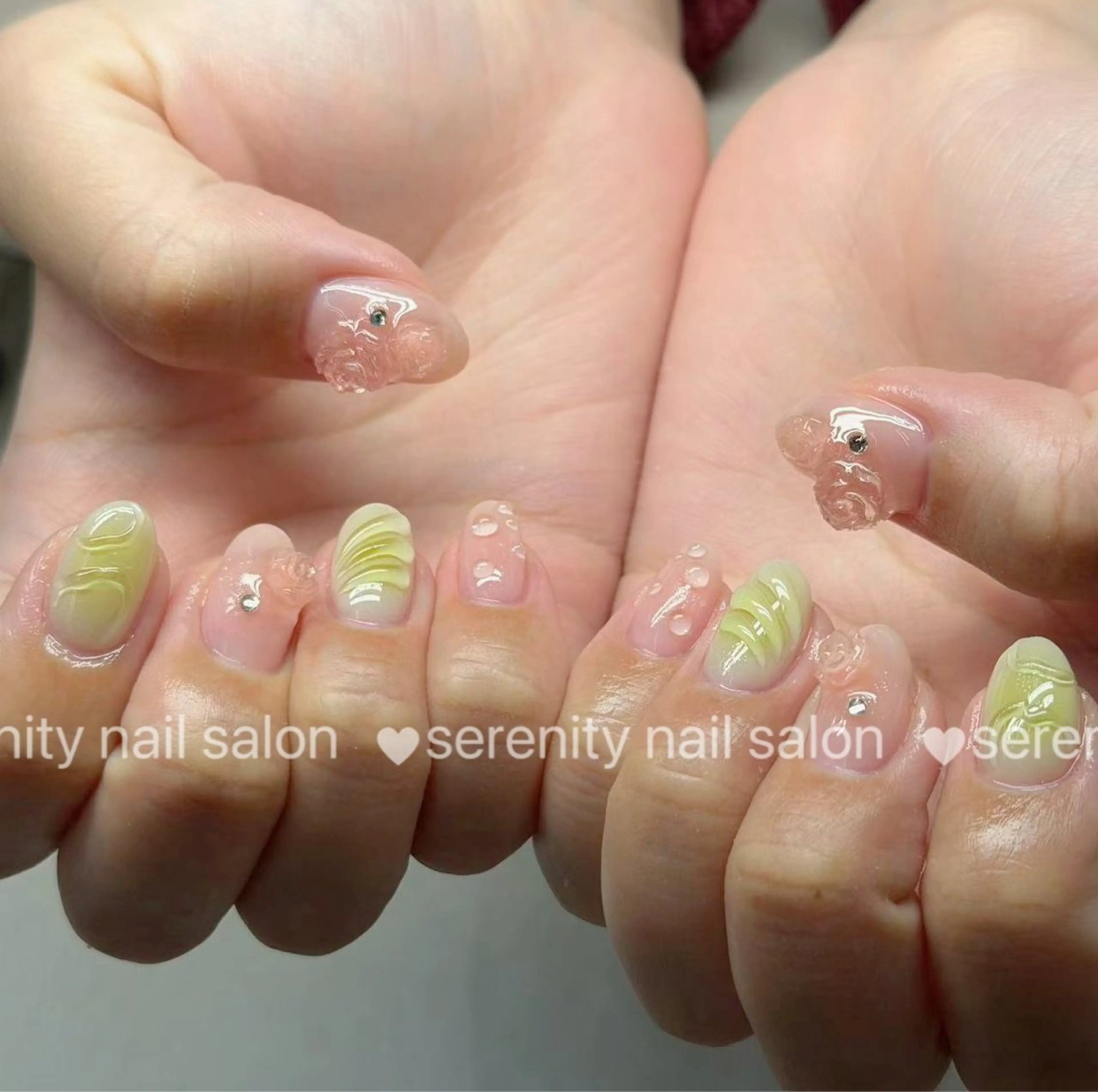 ネイル ハンドネイル ハンドケア ✨Serenity Nail salonのネイルデザイン