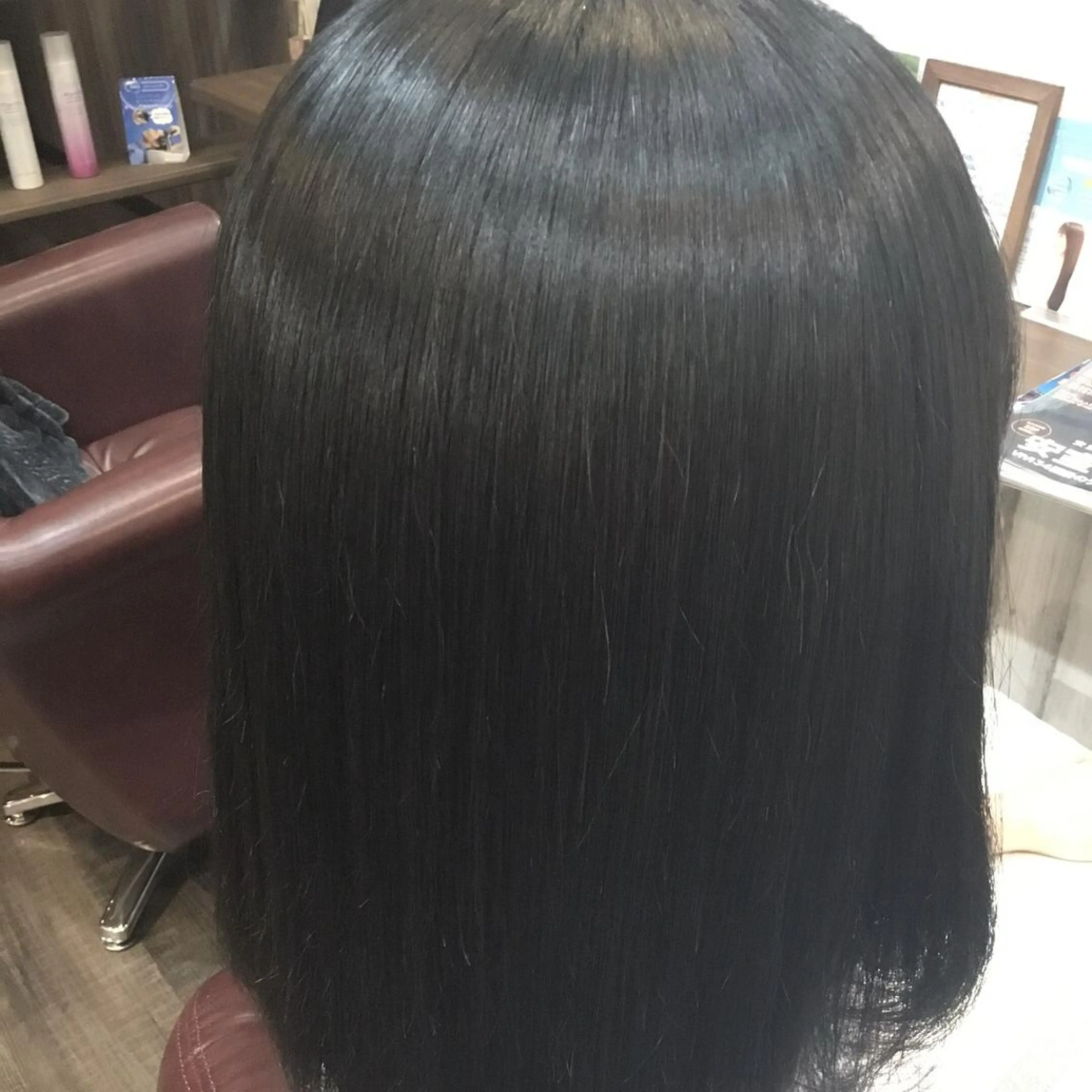 ミディアム カラー パーマ embrace エンブレイスのヘアスタイル