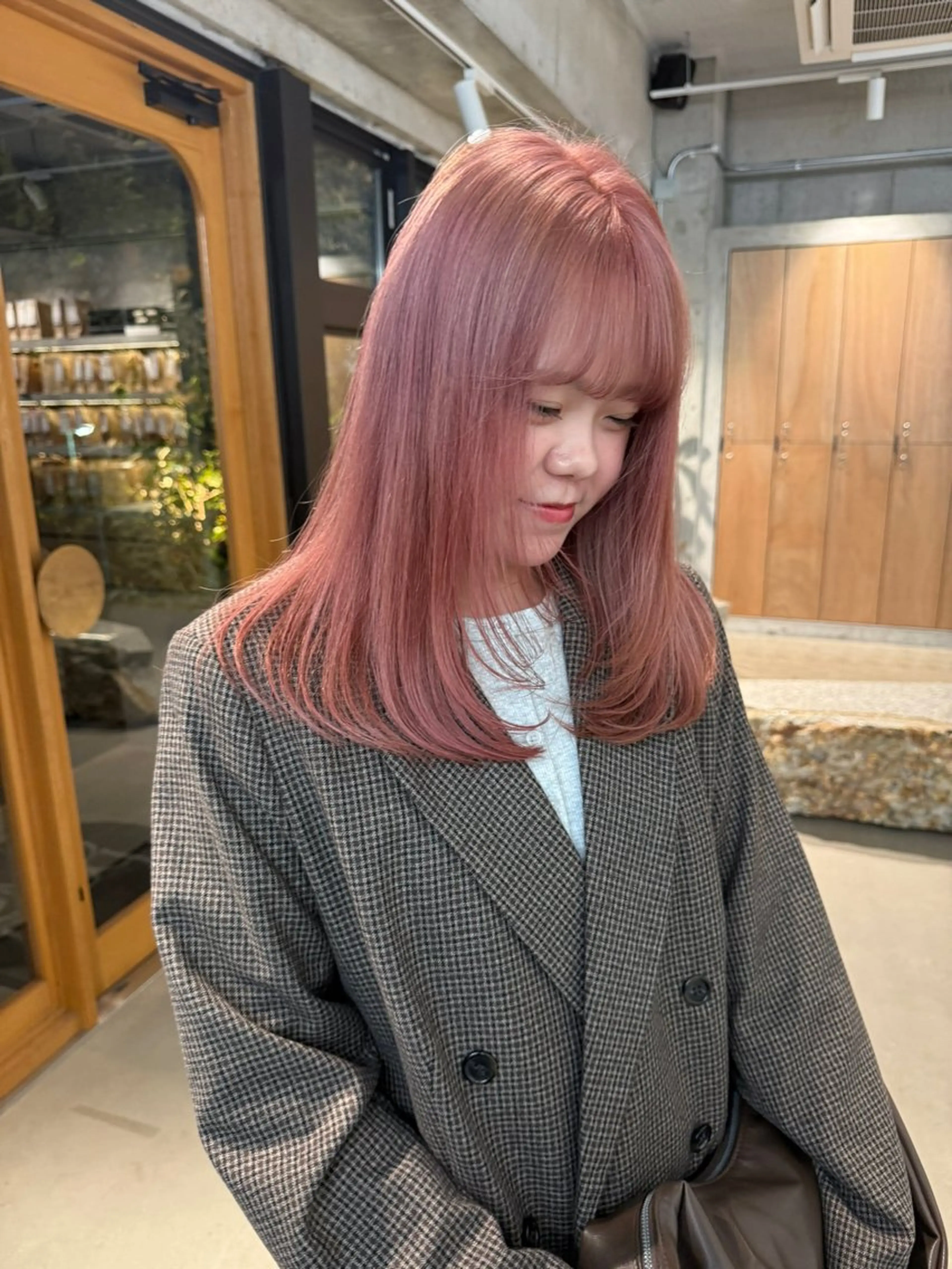 ブリーチリタッチ➕オンカラー🌟（日曜日・祝日17:00~のみ）の写真