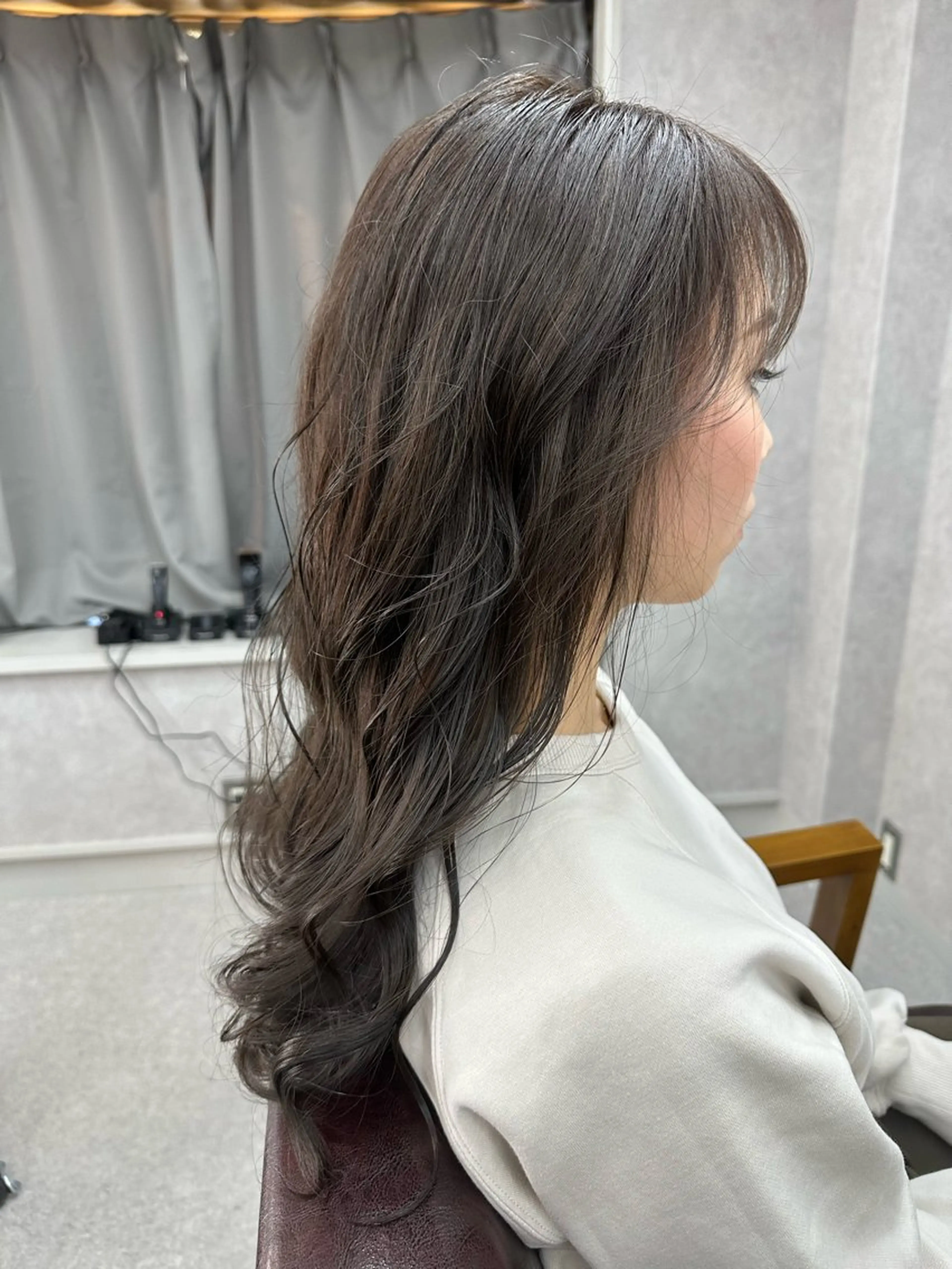 ロング カラー カット ヘアカラー トリートメント Lien 深井店のヘアスタイル