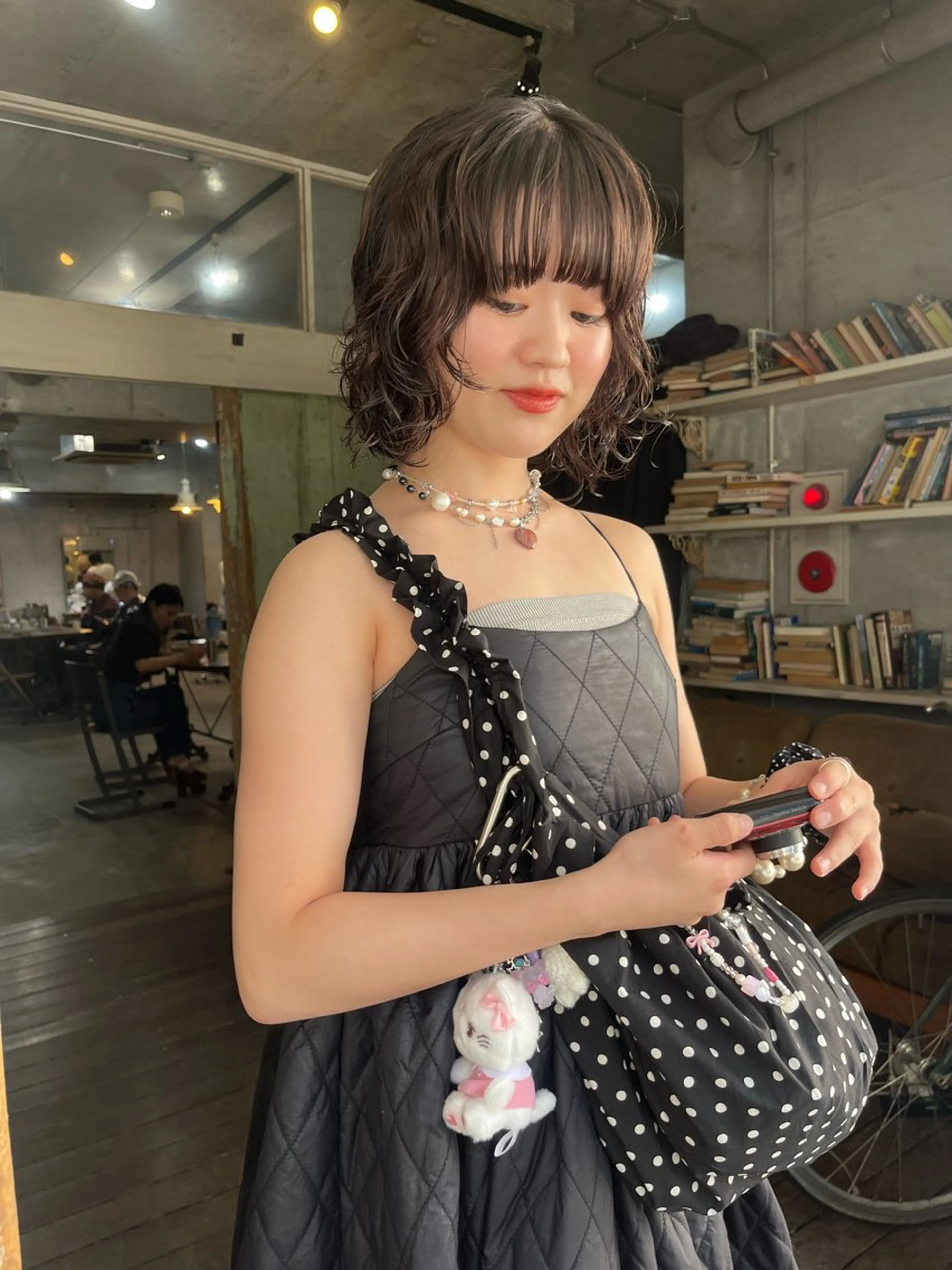 ミディアム パーマ カット パーマ トリートメント ハイトーン/顔まわり レイヤー/YUKAのヘアスタイル