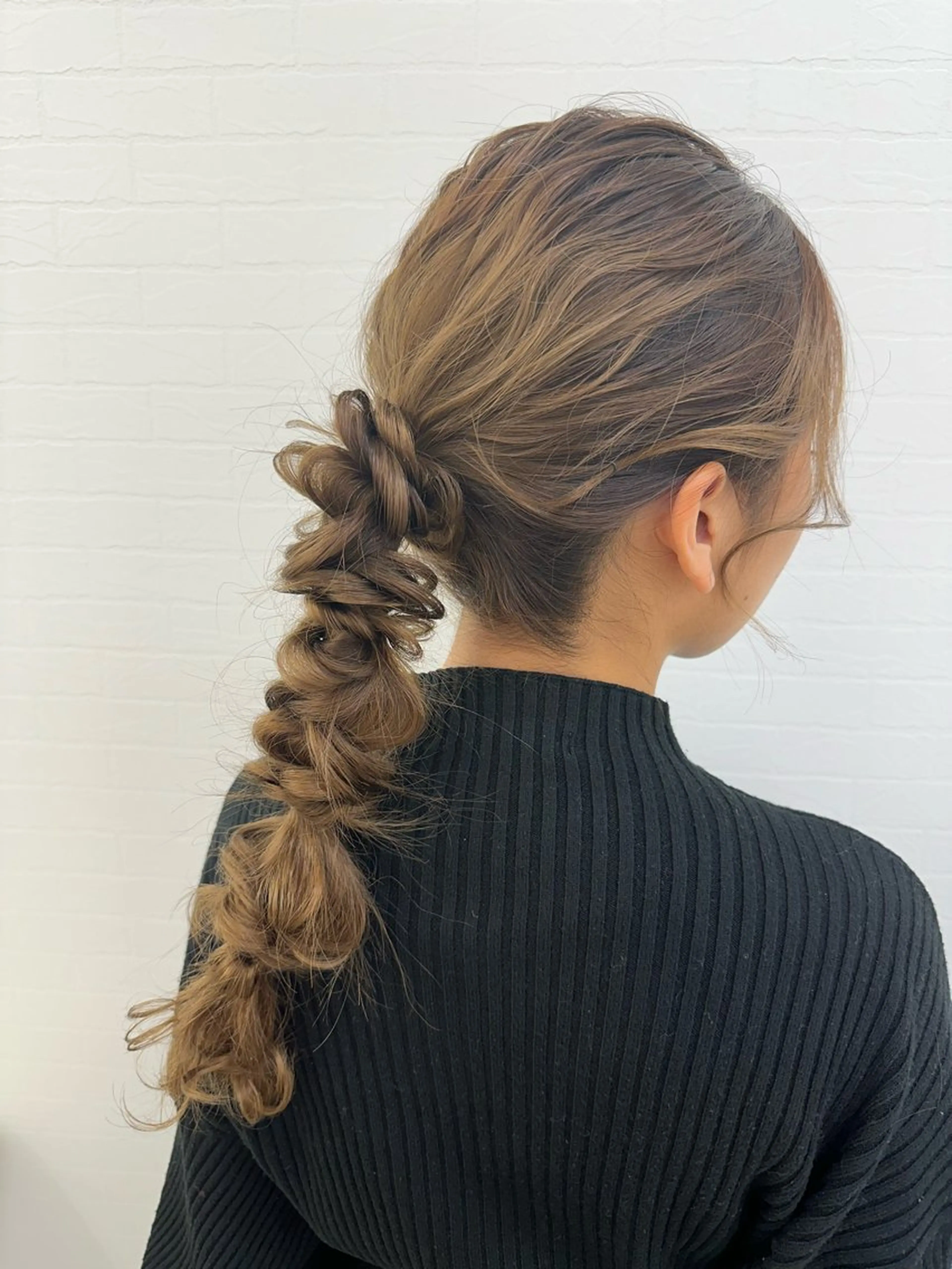 ヘアアレンジ ヘアセット 艶髪/ブリーチなし Wカラー🌺yuiのヘアスタイル