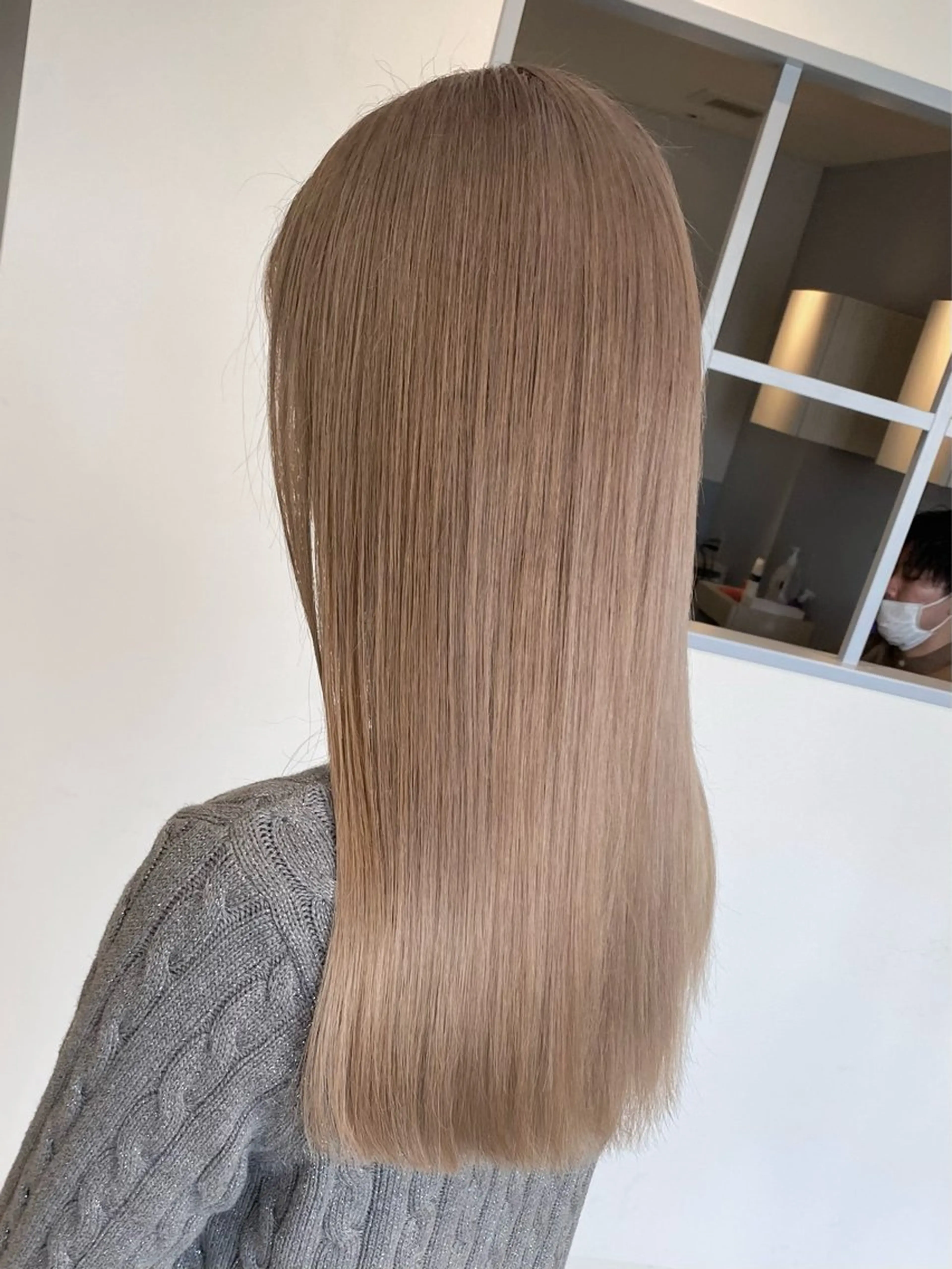 【⚠️ムラ修正限定⚠️】ムラ修正ブリーチ+ケアカラー/前処理込み/ロング料金あり/シャンプーブロー込みの写真