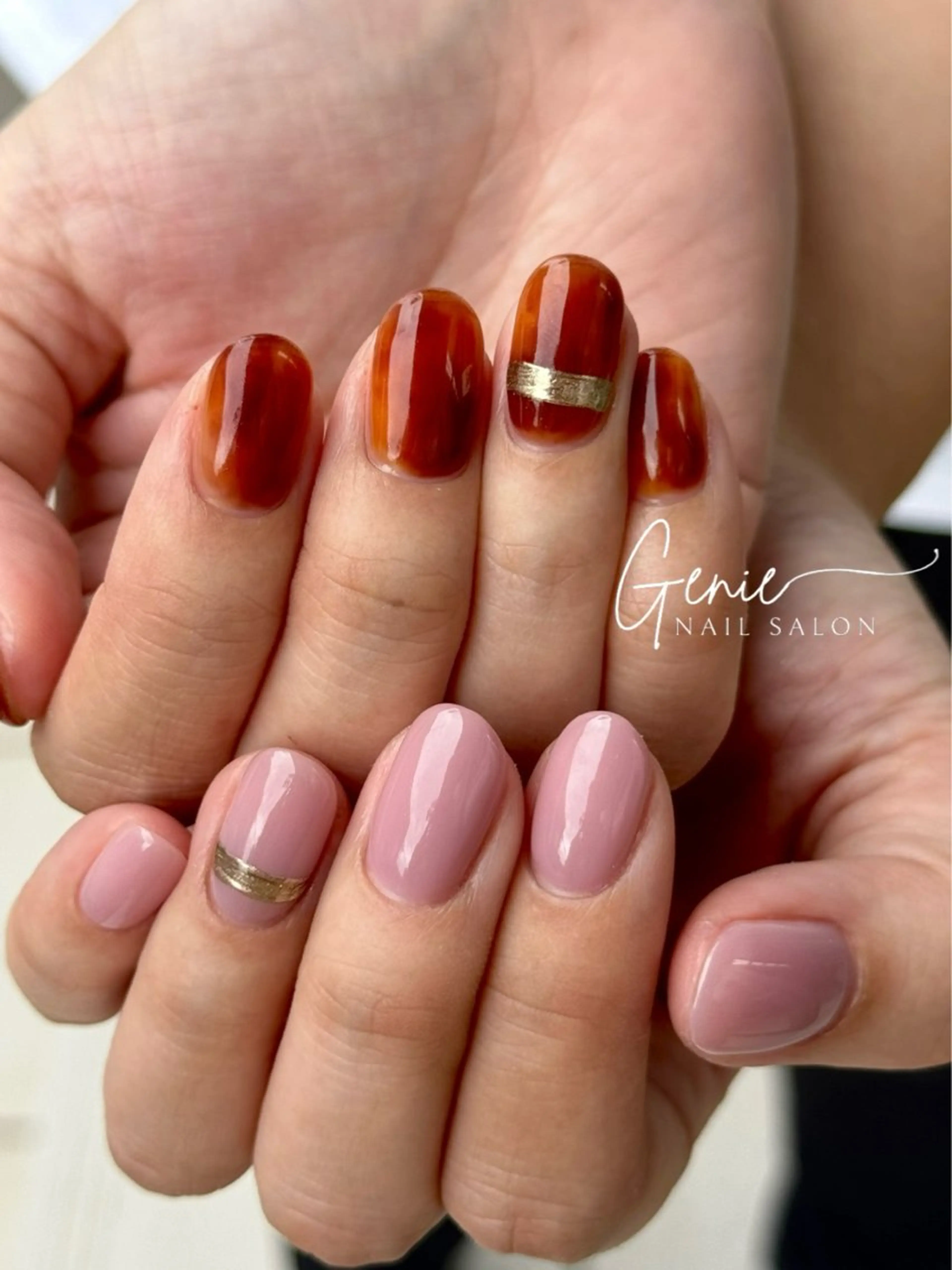 ネイル べっ甲ネイル ニュアンスネイル ハンドネイル Nail salon Genieのネイルデザイン