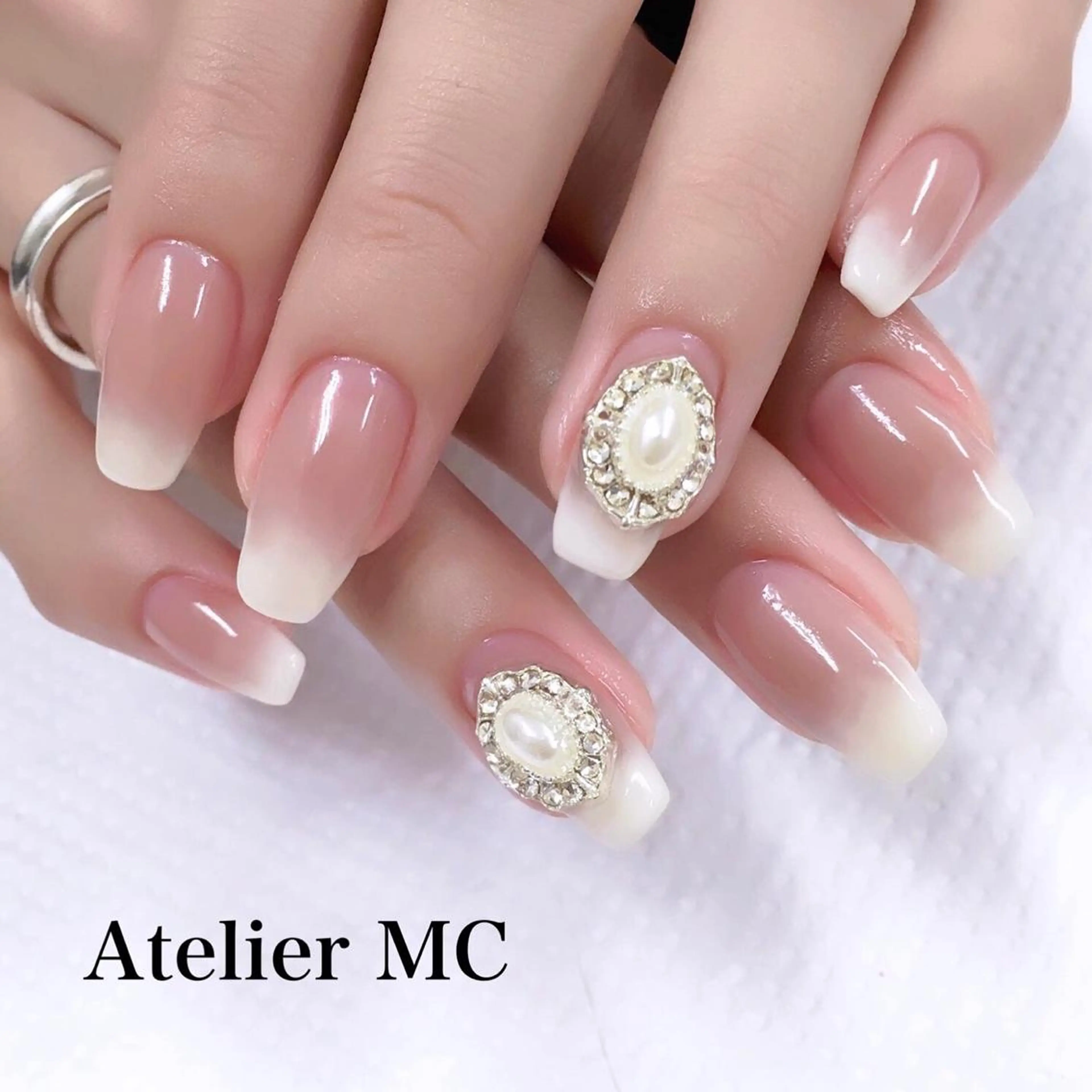 ネイル ハンドネイル アトリエ エムシー 【新富町・東銀座】のネイルデザイン