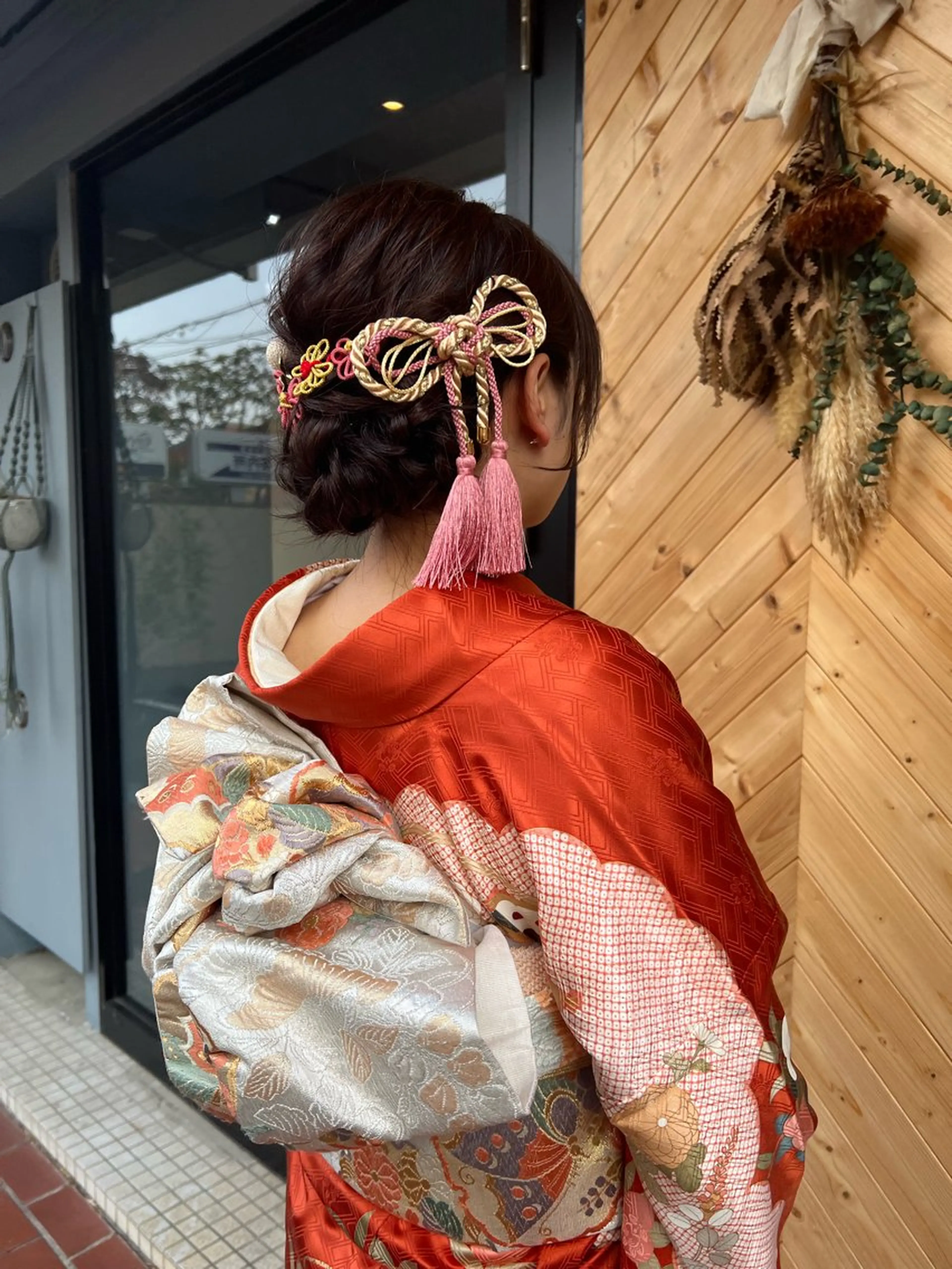 ヘアアレンジ 成人式 豊中駅2分 lilyのヘアスタイル