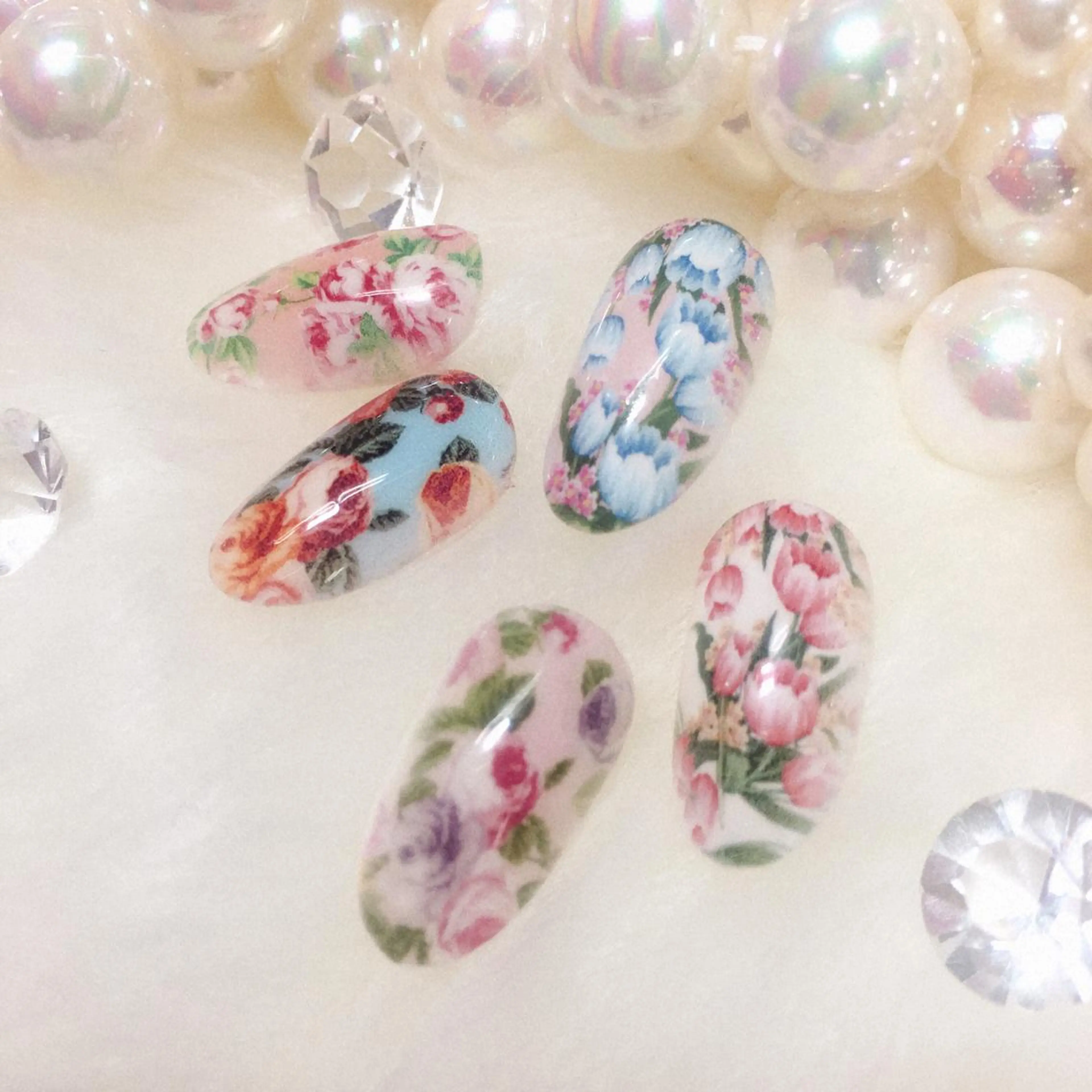 ネイル 坪野 めぐみのネイルデザイン