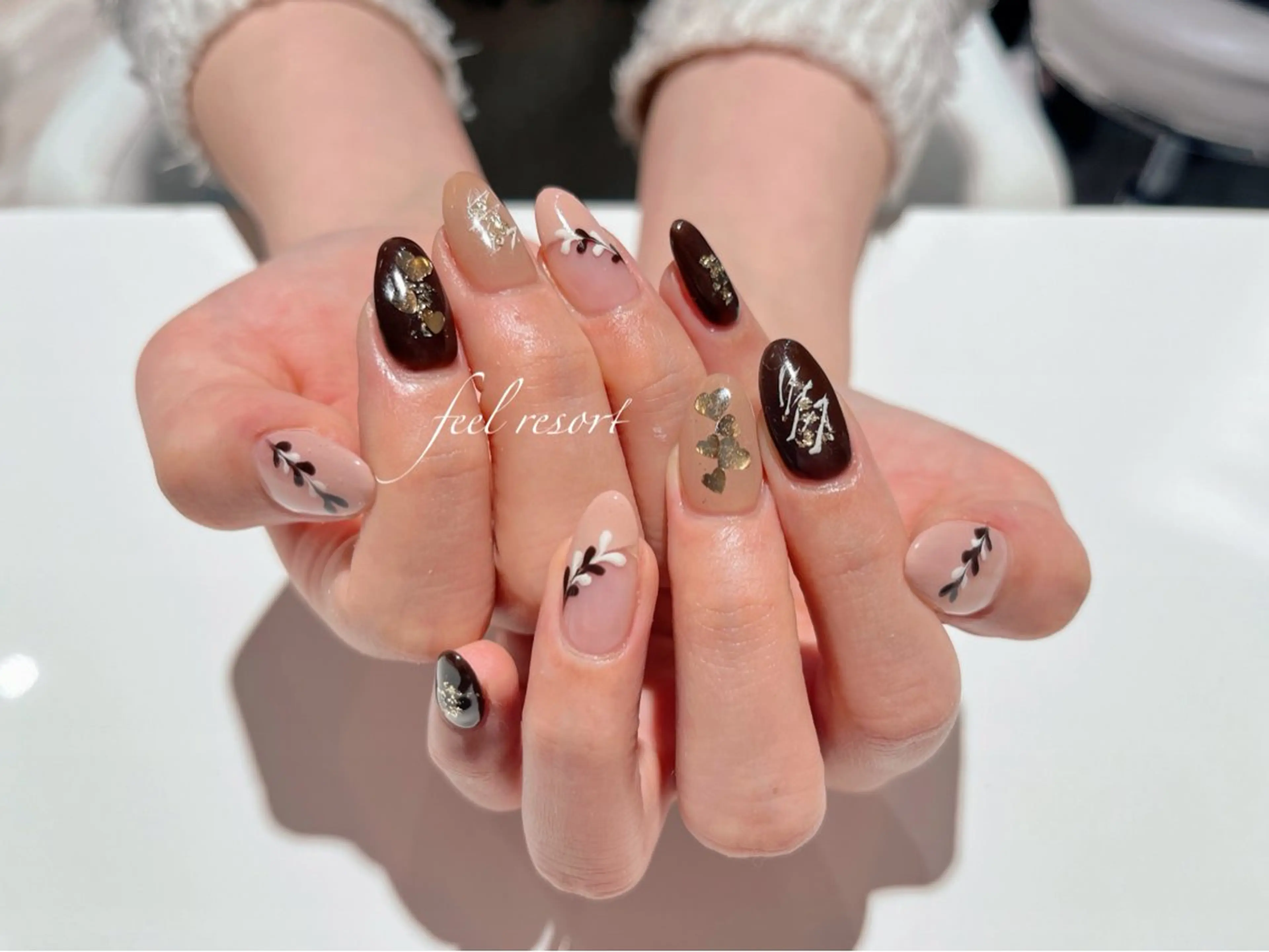 ネイル 長さ出し フットネイル フレンチネイル ジェルネイル ガラスフレンチ ハンドネイル Lien(リアン) 銀座駅6分のネイルデザイン