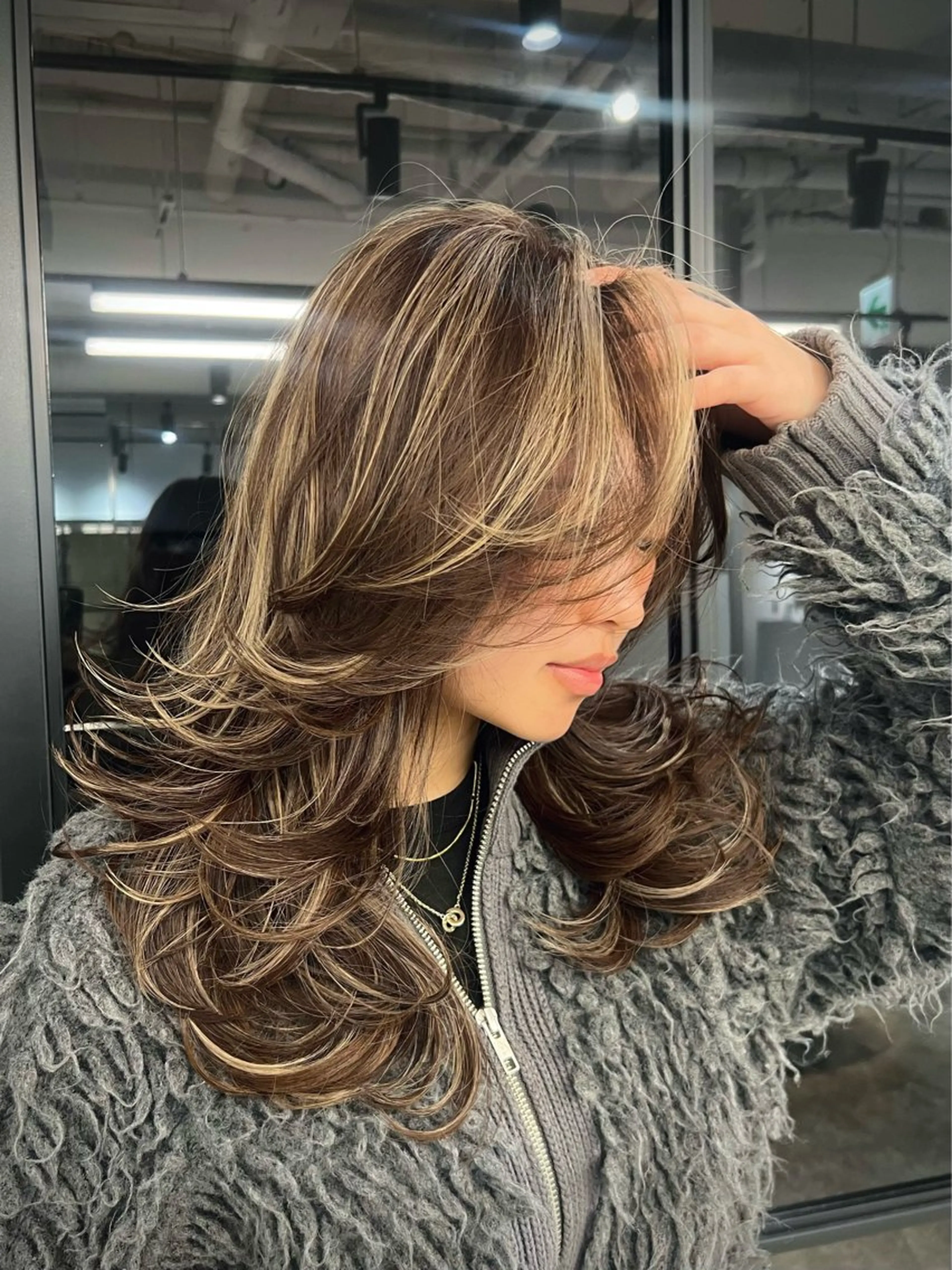 セミロング カラー 💖梅田レイヤー💖 副店長Tsubasaのヘアスタイル