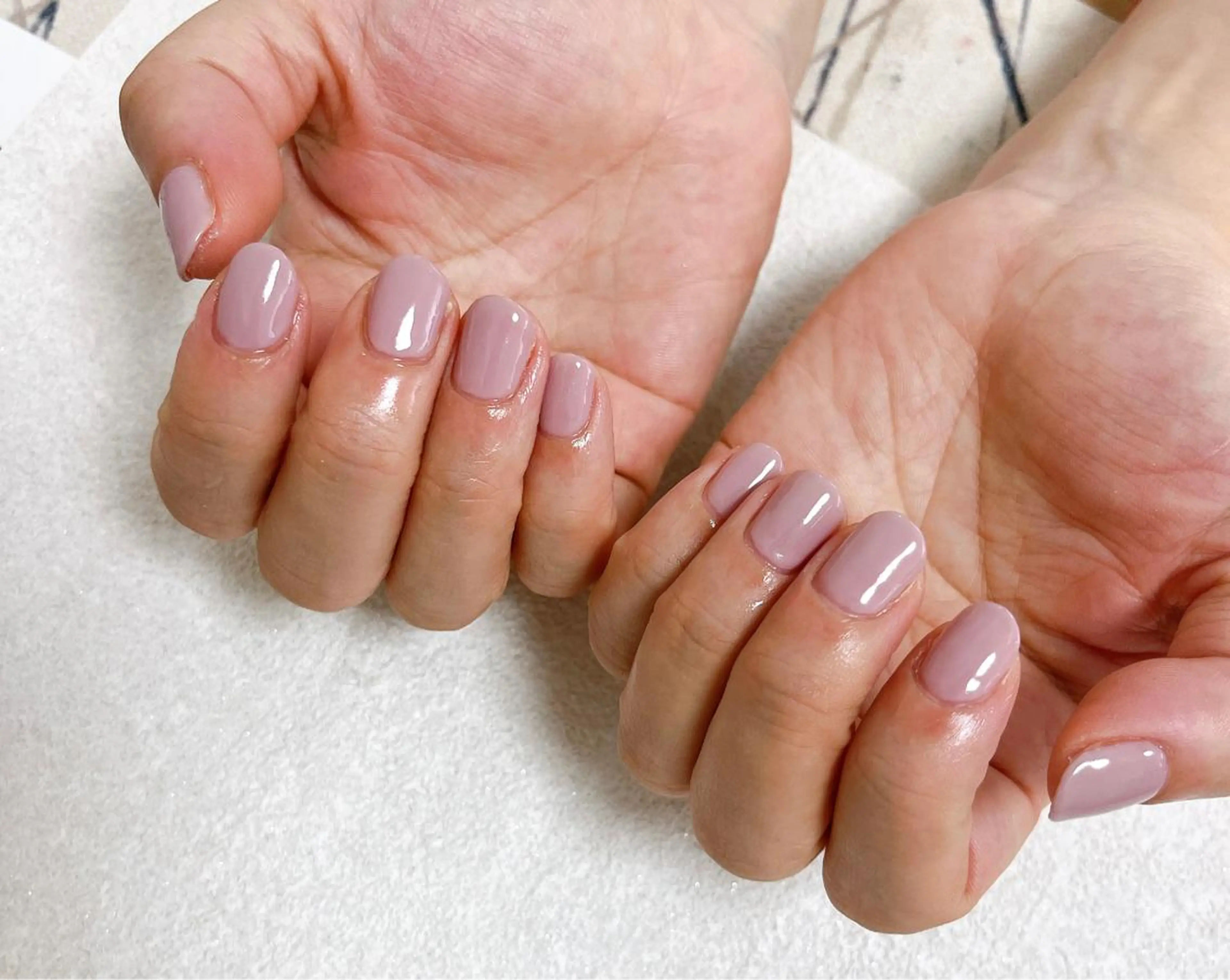 ネイル オーロラネイル フラワーネイル フットネイル フレンチネイル ジェルネイル ハンドネイル mogunail &blowのネイルデザイン