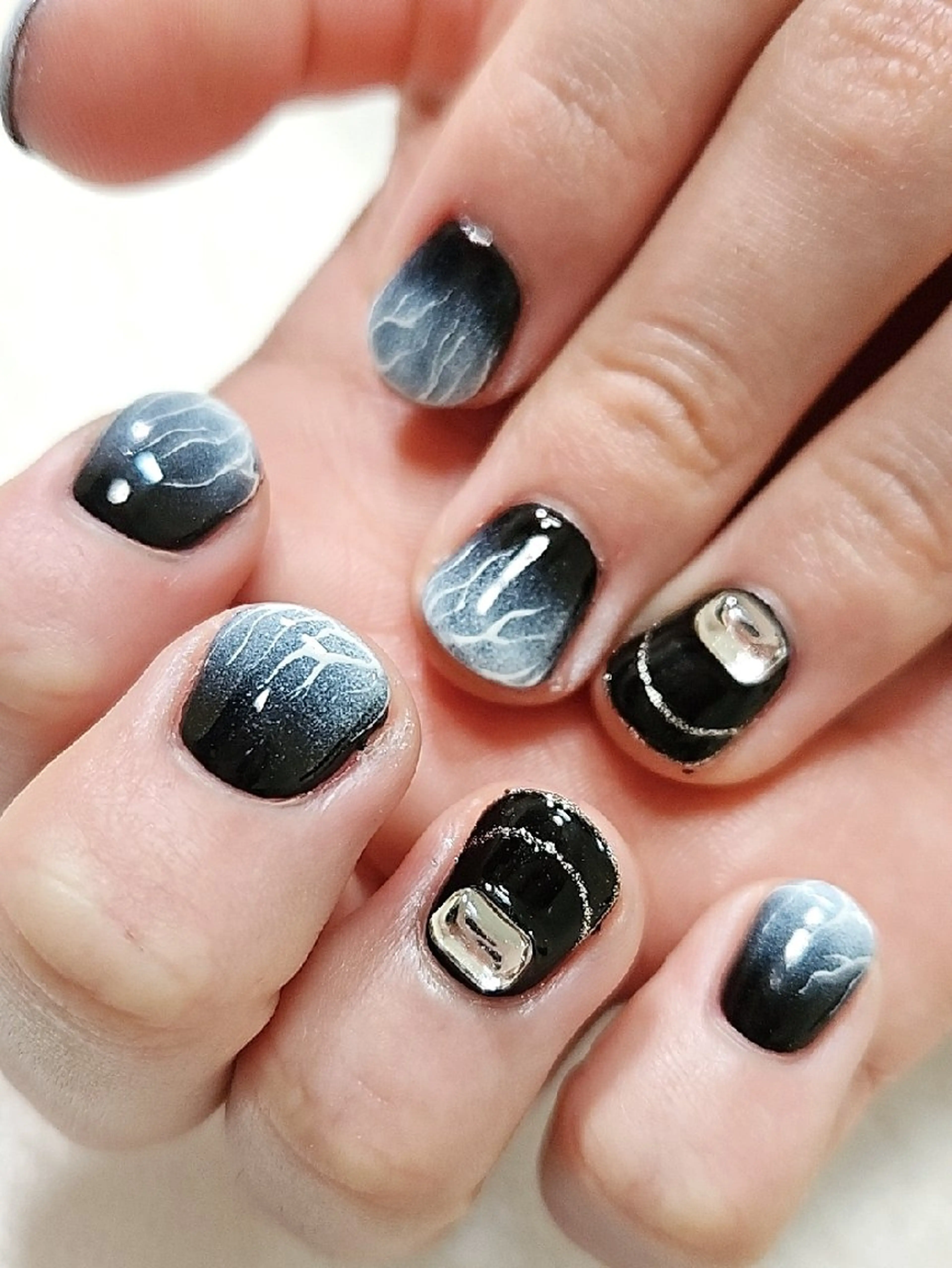 ネイル メンズネイル Nailsalon  Wisteriaのネイルデザイン