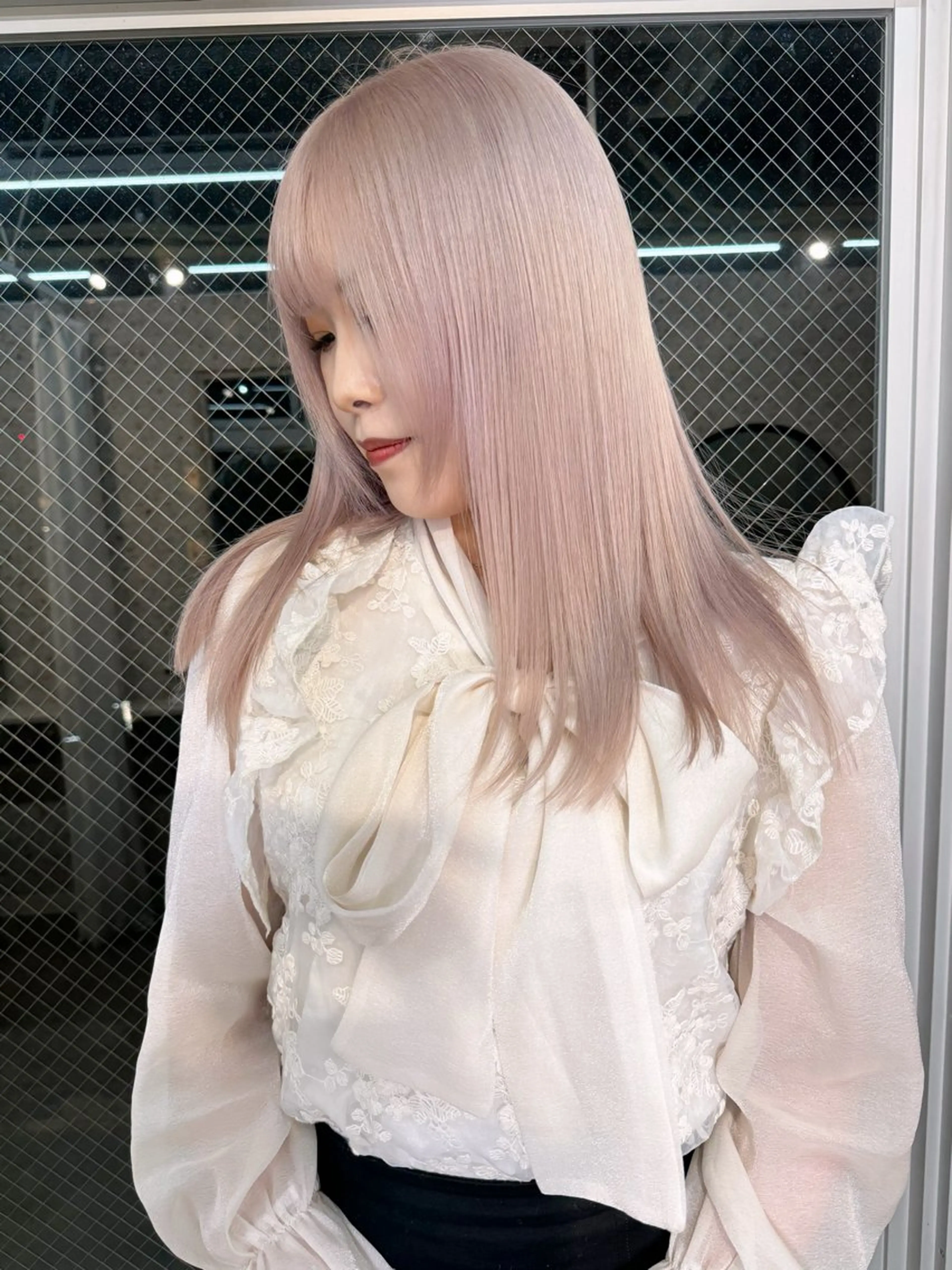 ロング カラー ヘアアレンジ ブリーチ ケアブリーチ ダブルカラー ハイライトカラー ハイトーンカラー ヘアカラー トリートメント lani ブリーチ /ダブルカラーのヘアスタイル