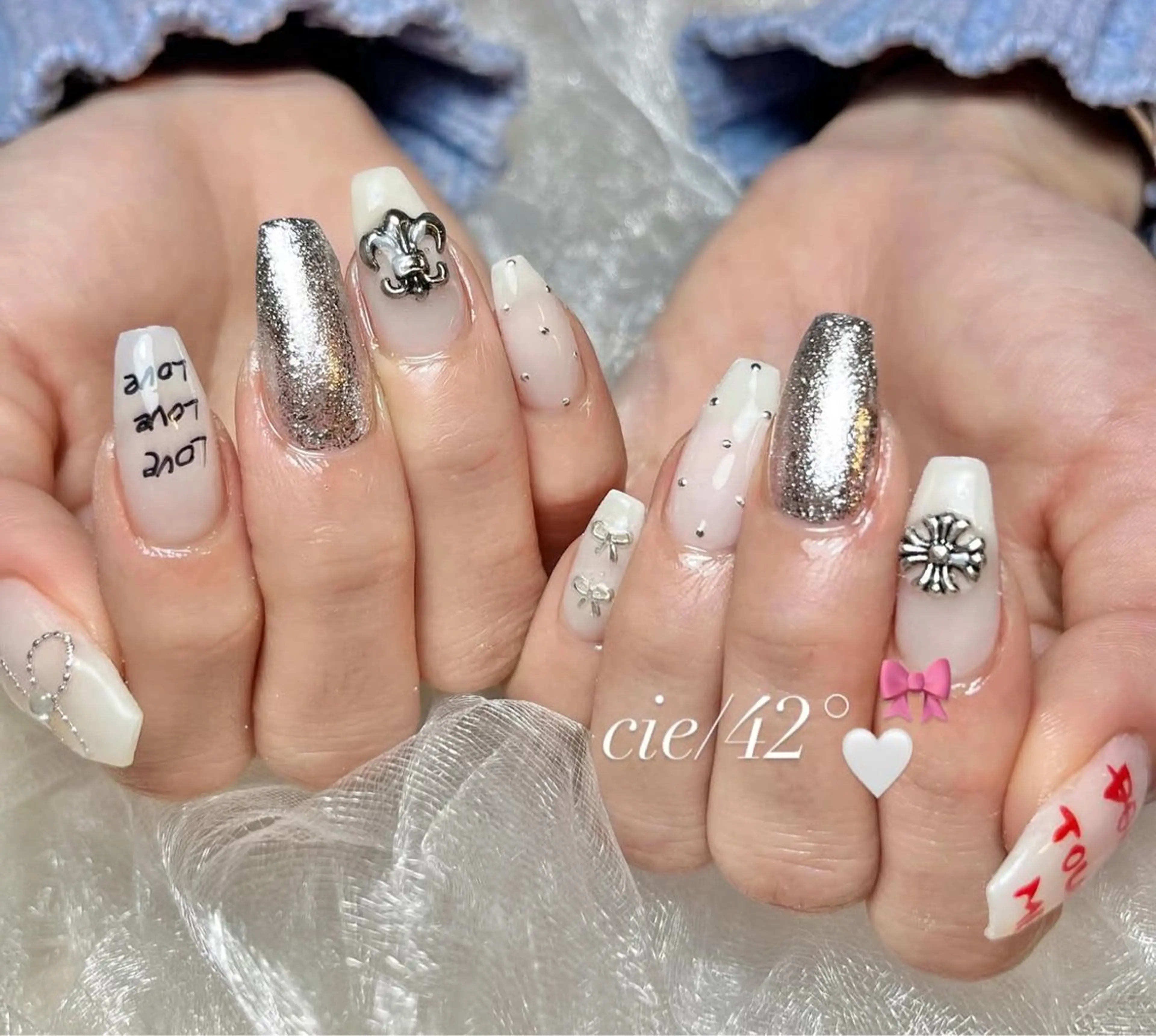 ネイル cie/42° NIJINAのネイルデザイン