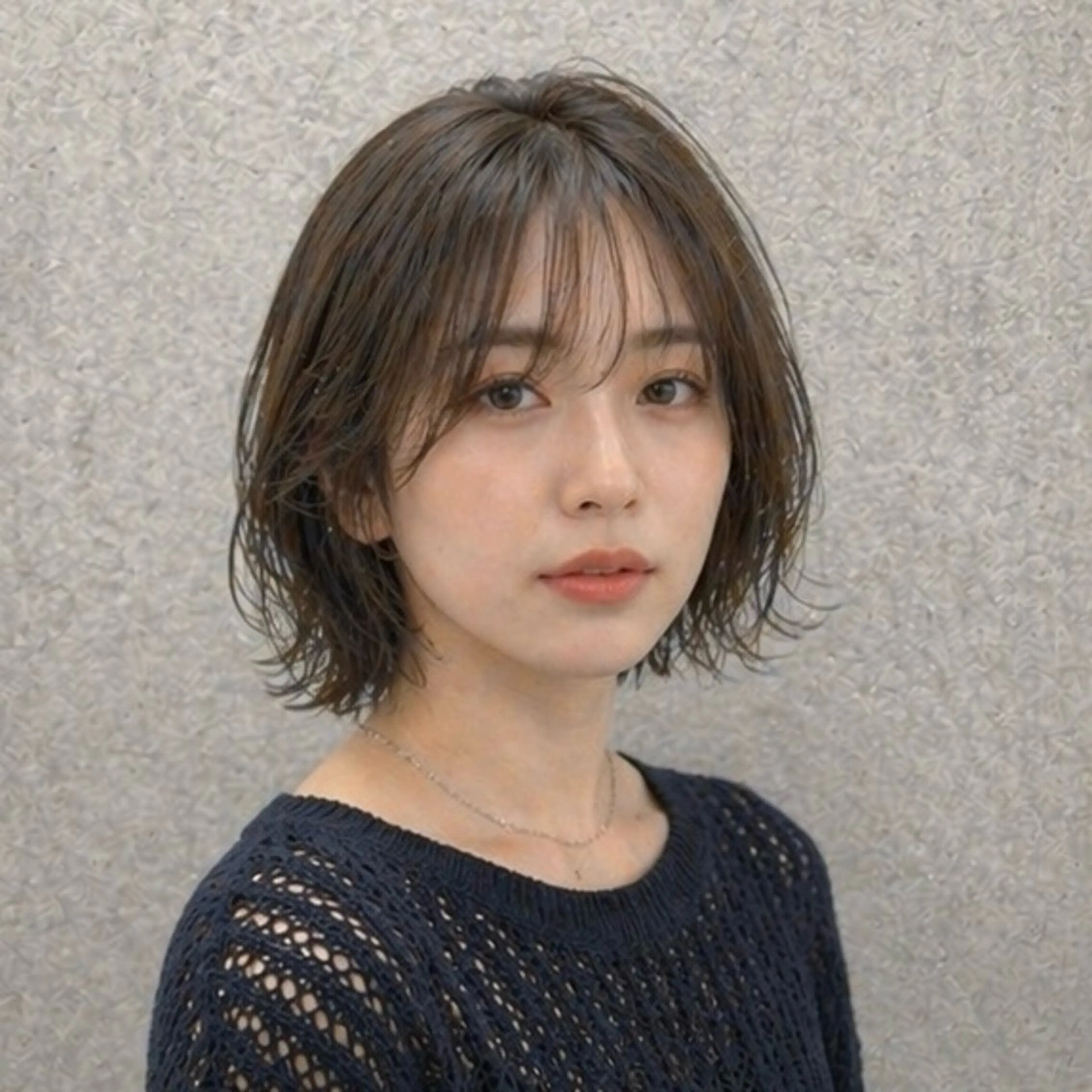 ショート 小島 咲音/艶カラー /レイヤー/縮毛矯正のヘアスタイル