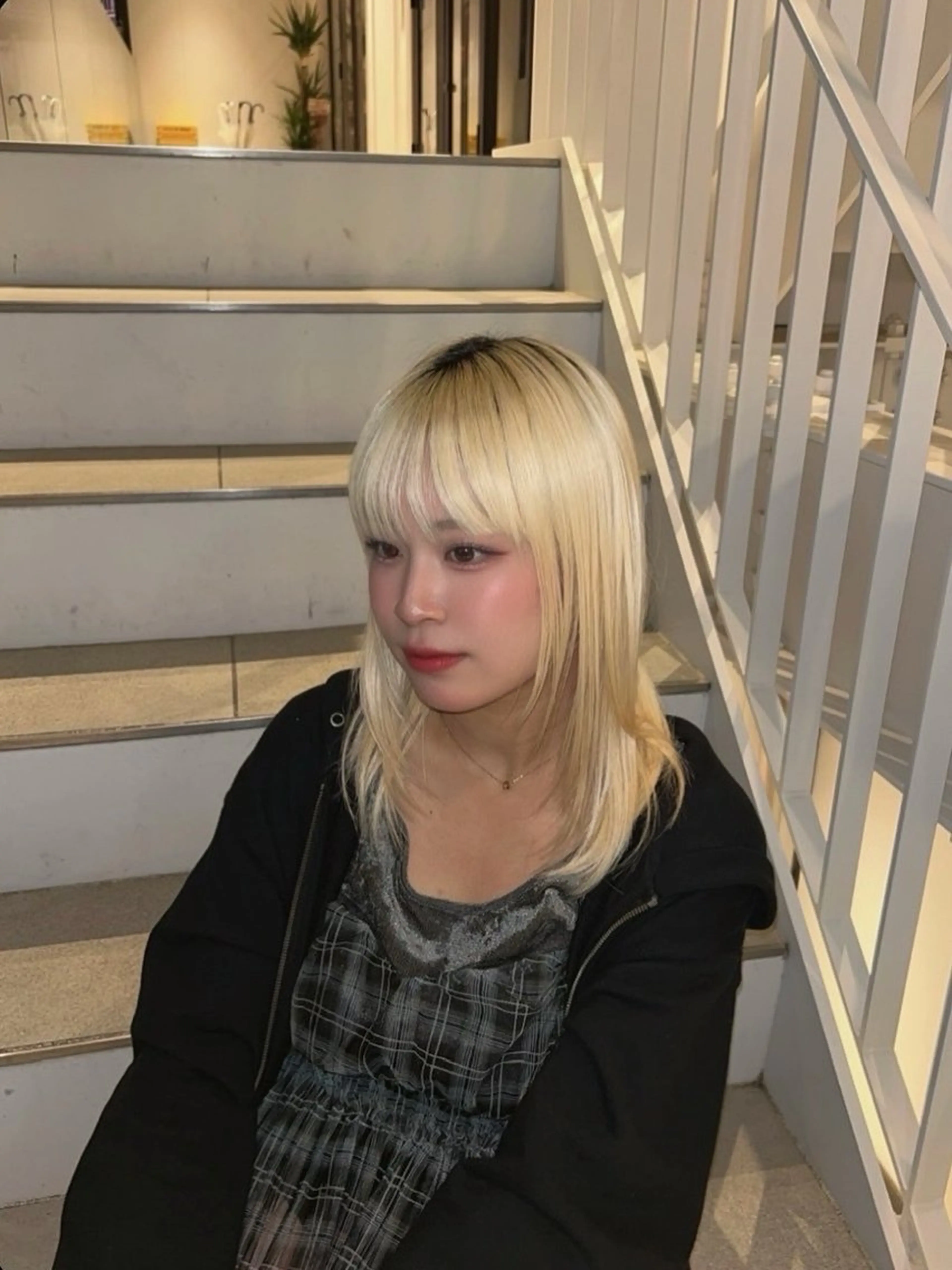 ミディアム カラー 🪐レイヤー/抜け感 カラー/加野彩果🪐のヘアスタイル