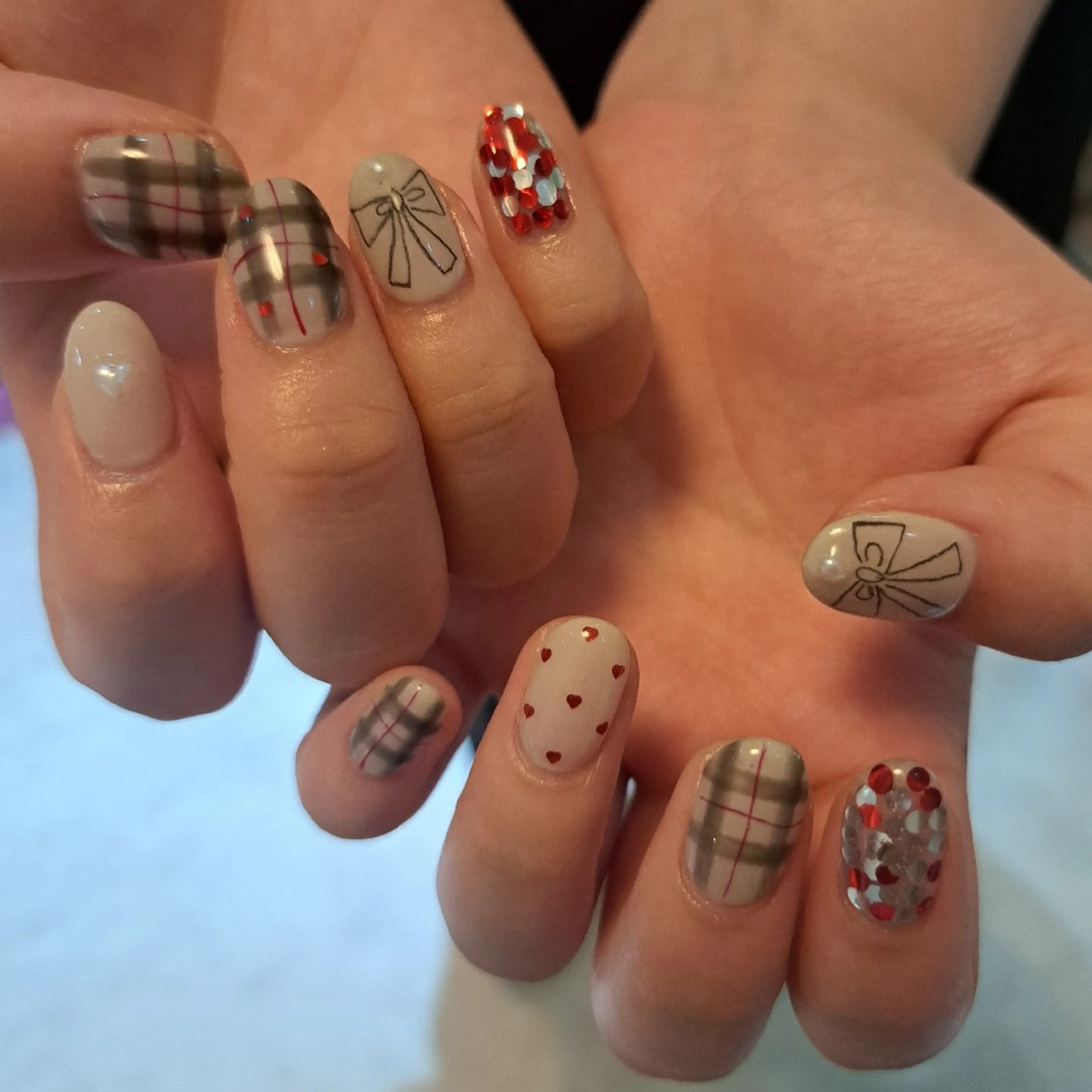 ネイル アートネイル ジェルネイル 持ち込み リボン Nail mood デザイン持ち込みokのネイルデザイン