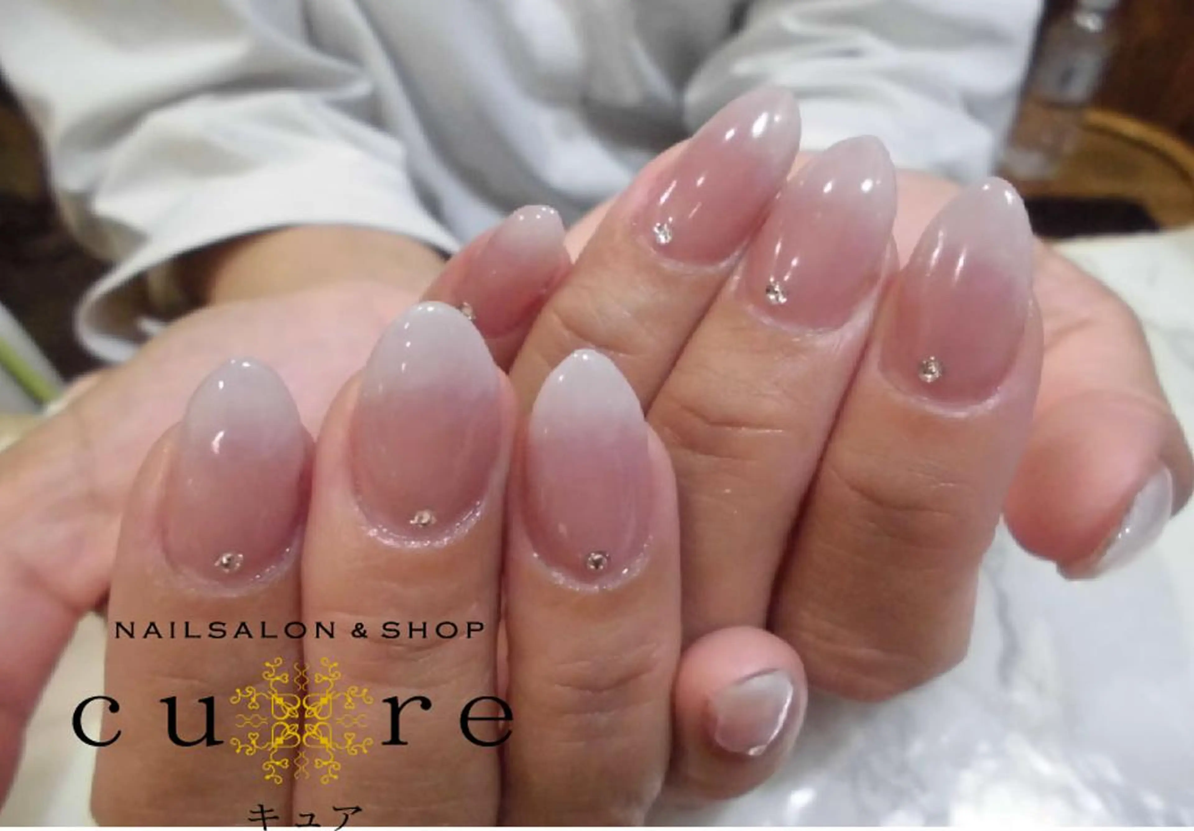 ミディアム ネイル ネイルサロン Cureのネイルデザイン