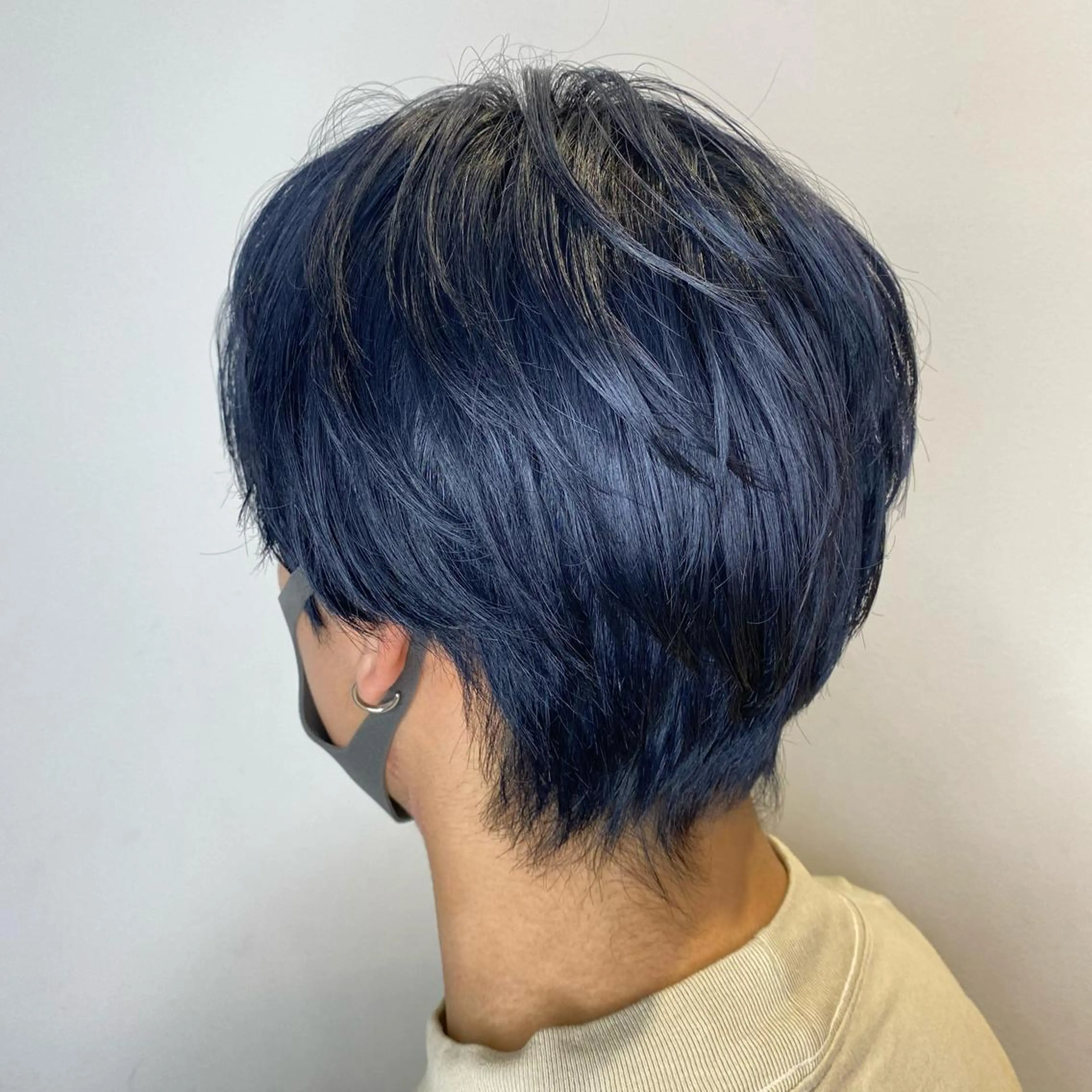 ショート カラー メンズ 酸スト/フェザー パーマ/三谷海斗のヘアスタイル