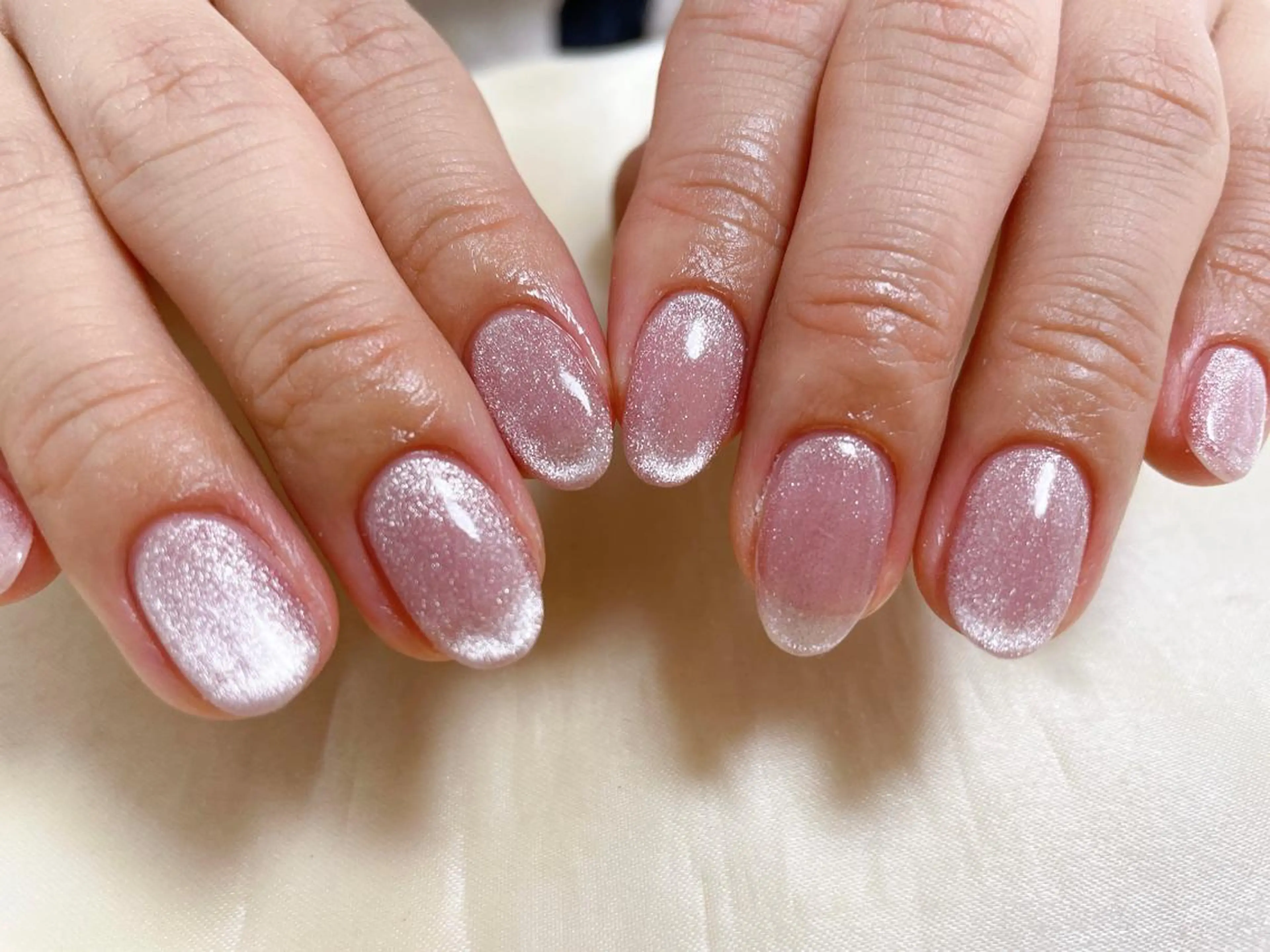 ネイル マグネットネイル ハンドネイル mogunail &blowのネイルデザイン