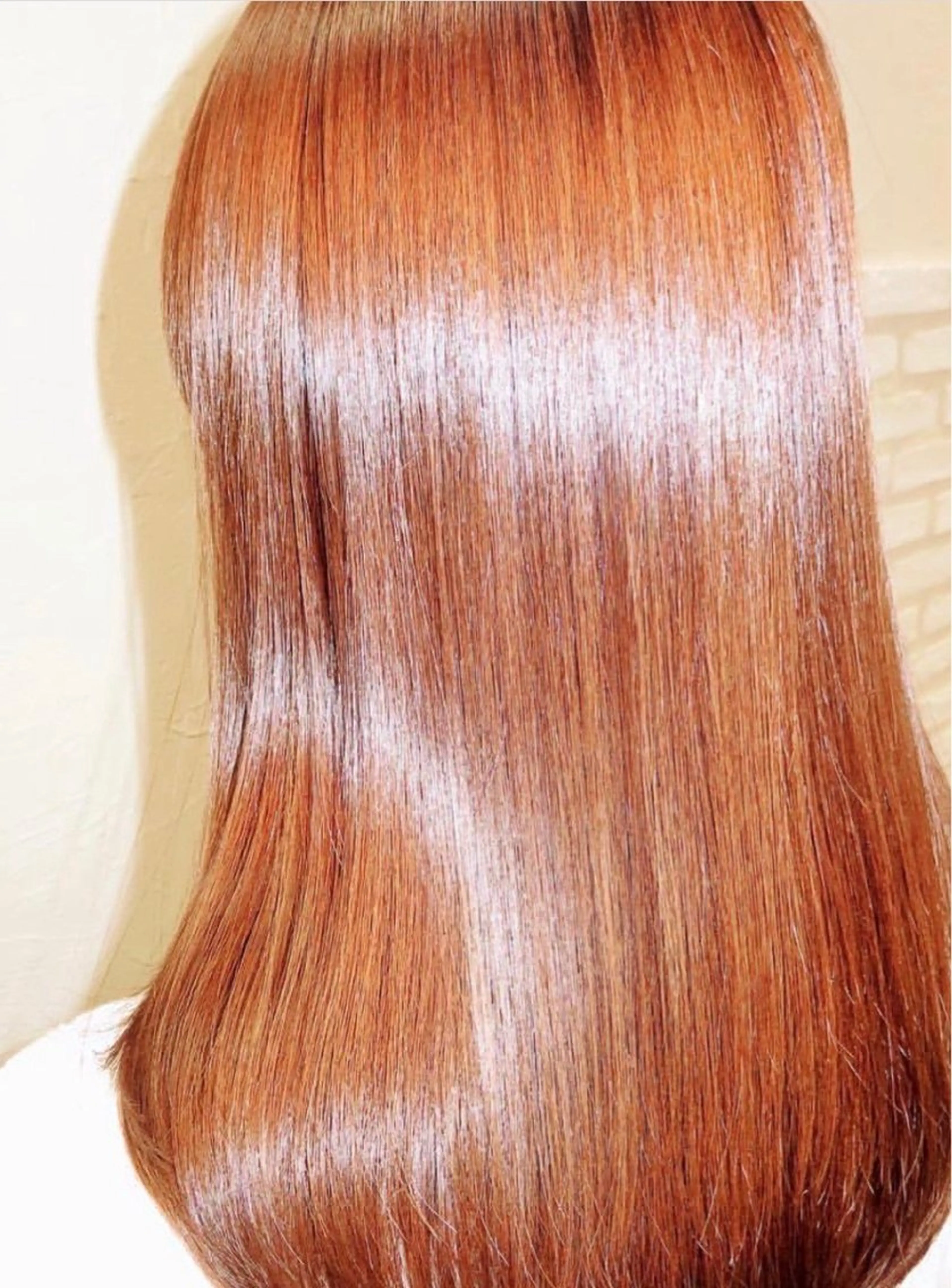 カット+艶・潤い髪質改善トリートメント(シャンプー+ブロー込み)¥10000→¥5500の写真