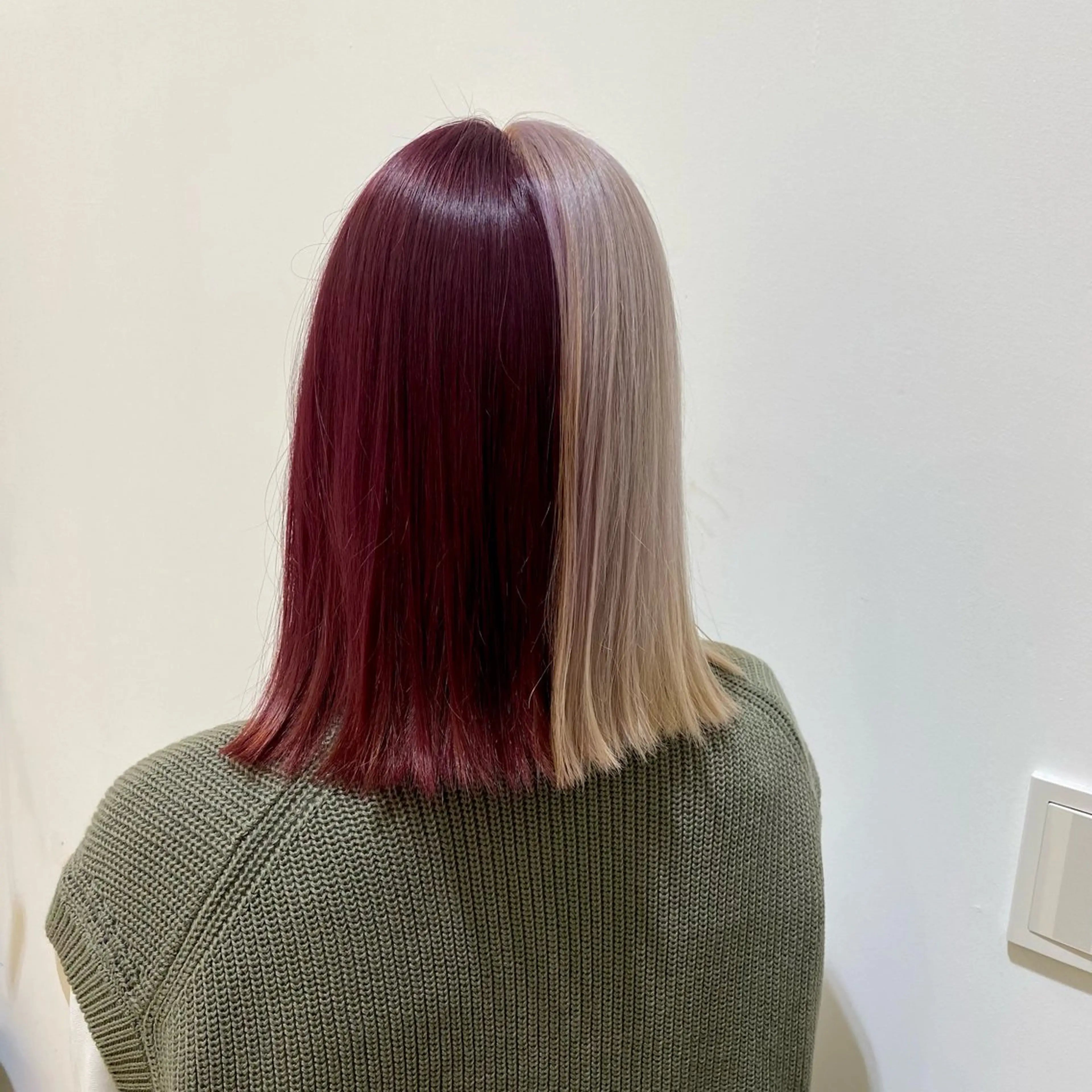 ミディアム カラー 井手 孔介のヘアスタイル